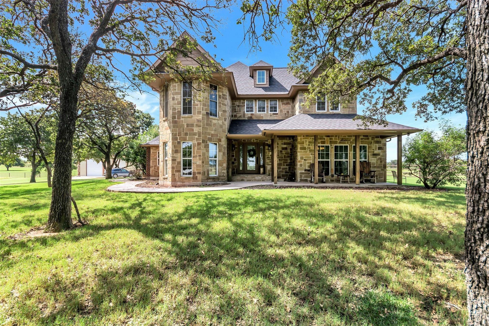 Boyd, Texas, 76023, United States, 4 Bedrooms Bedrooms, ,4 BathroomsBathrooms,Residential,For Sale,1981512