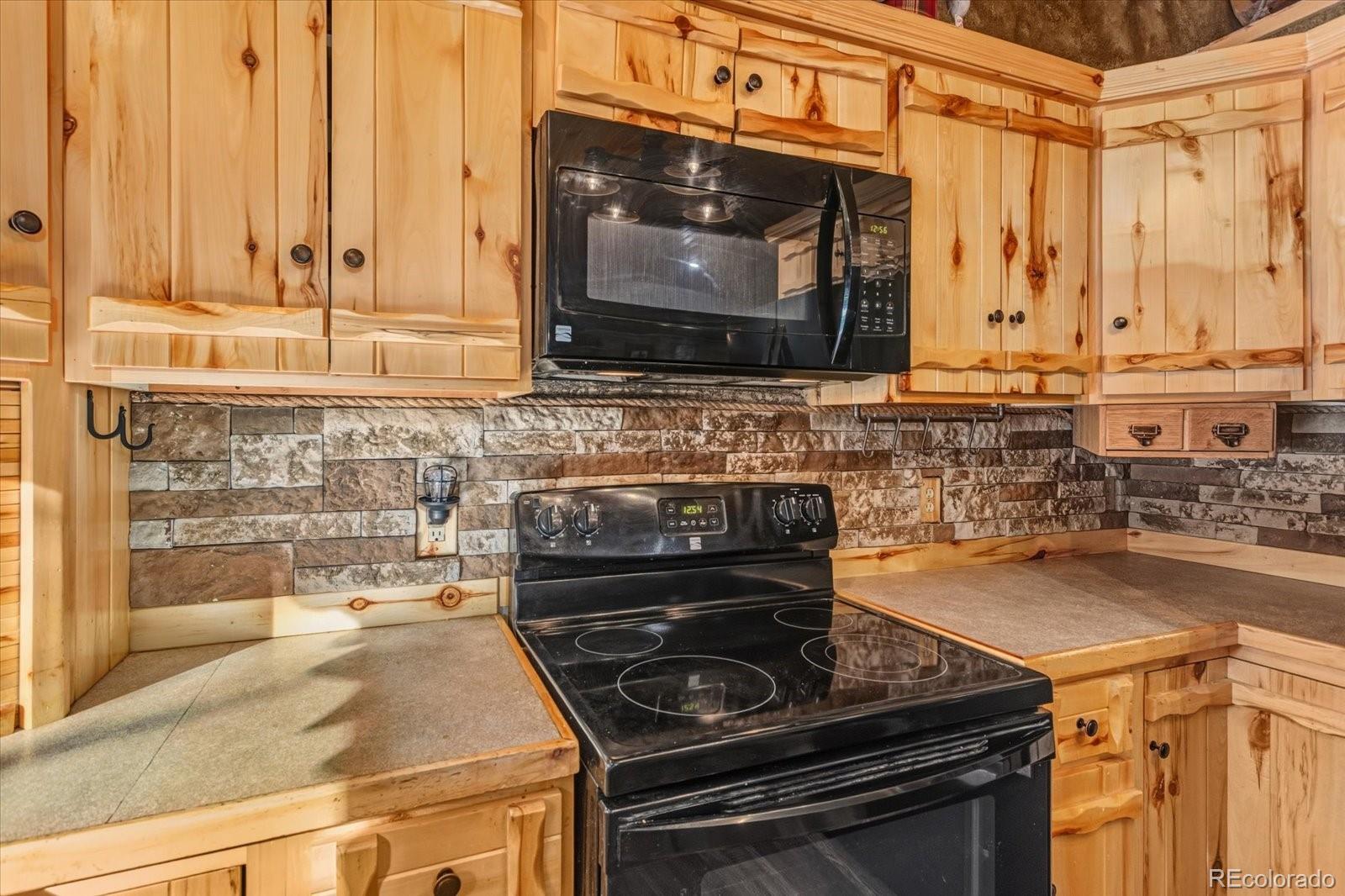 Salida, Colorado, 81201, United States, 3 Bedrooms Bedrooms, ,1 BathroomBathrooms,Residential,For Sale,2005334