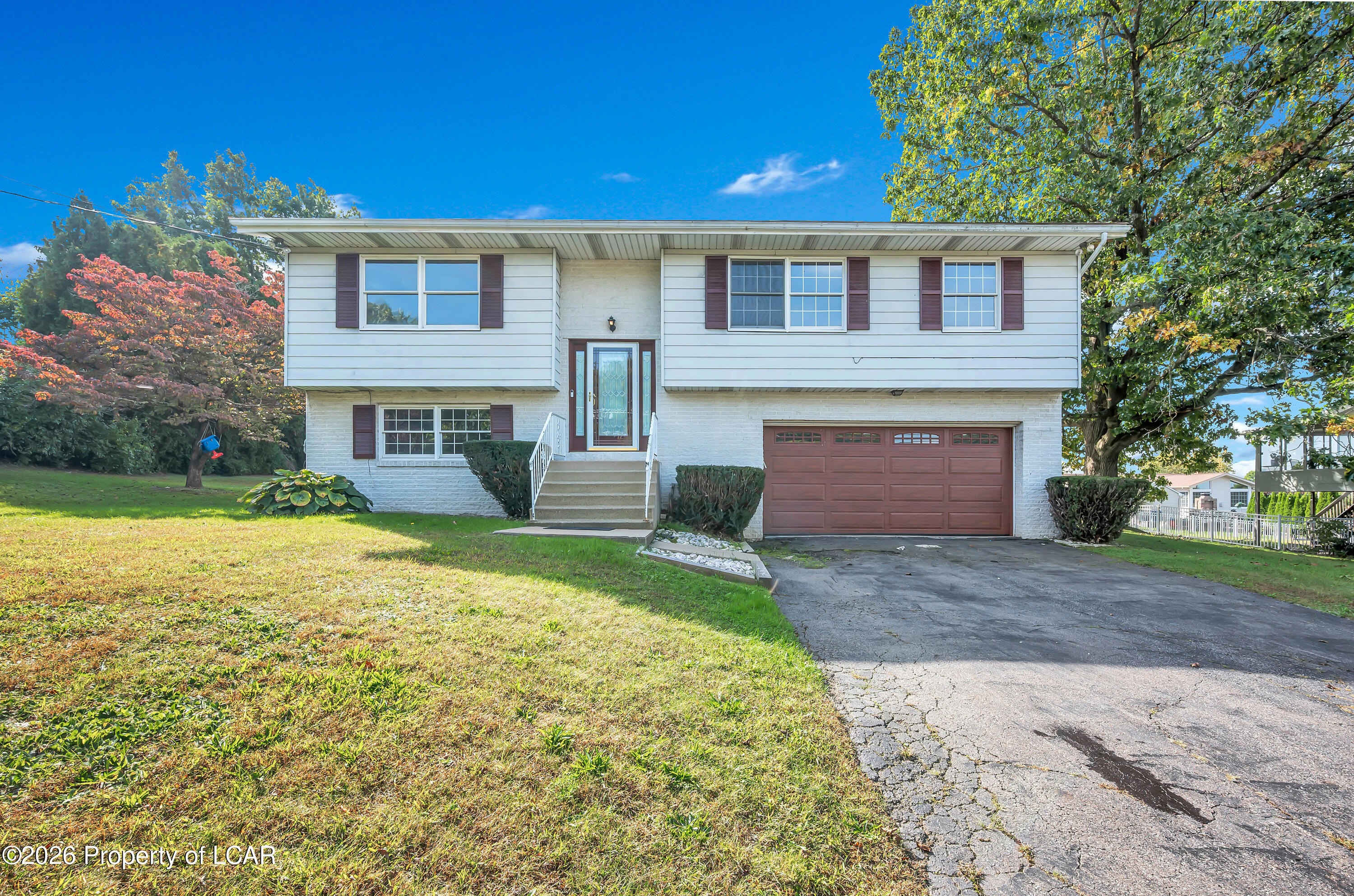 Laflin Rd, Wilkes Barre, PA 18702