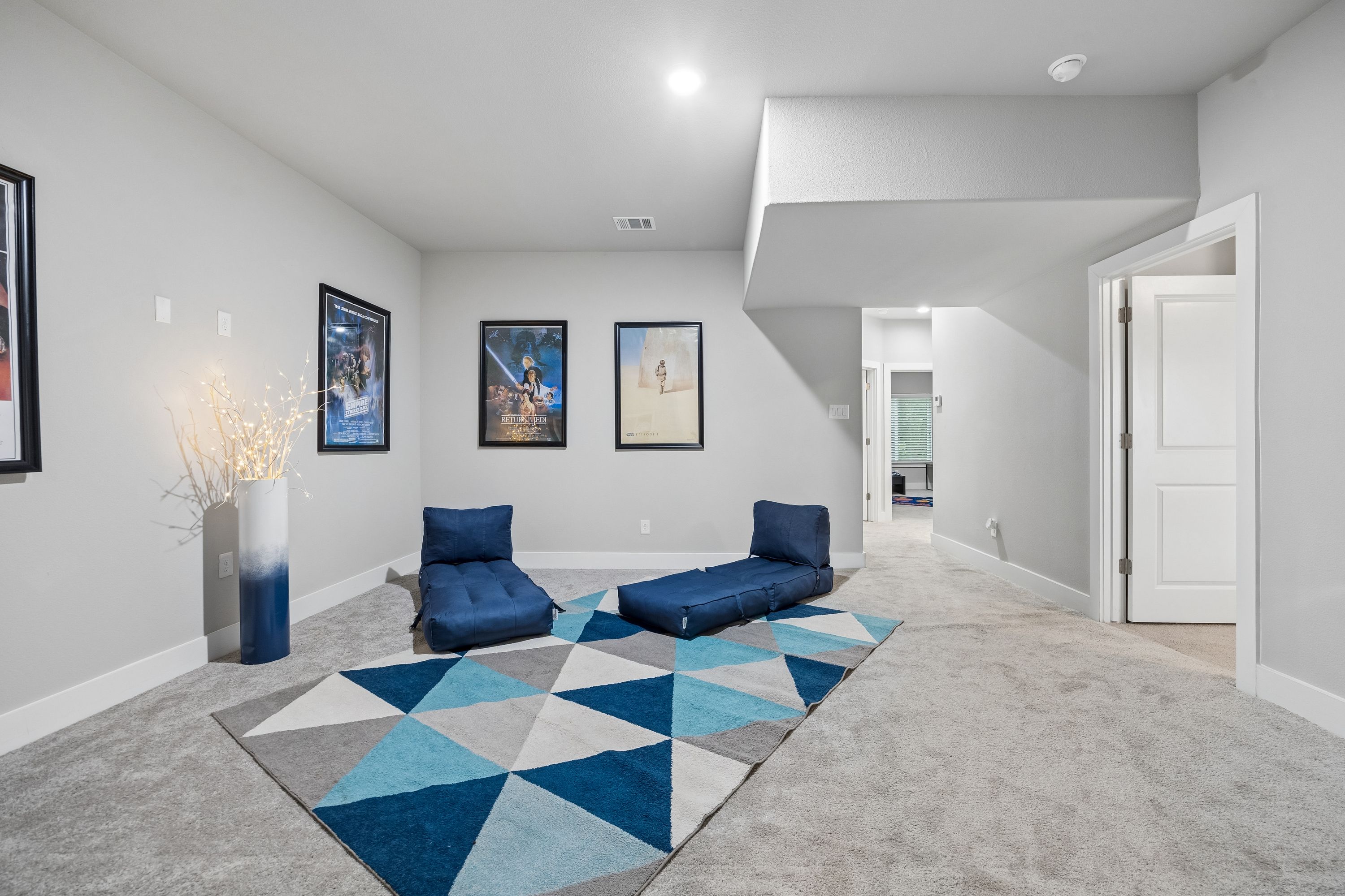  Rare Newer Multi Gen Living with Room to Grow - 物件實景