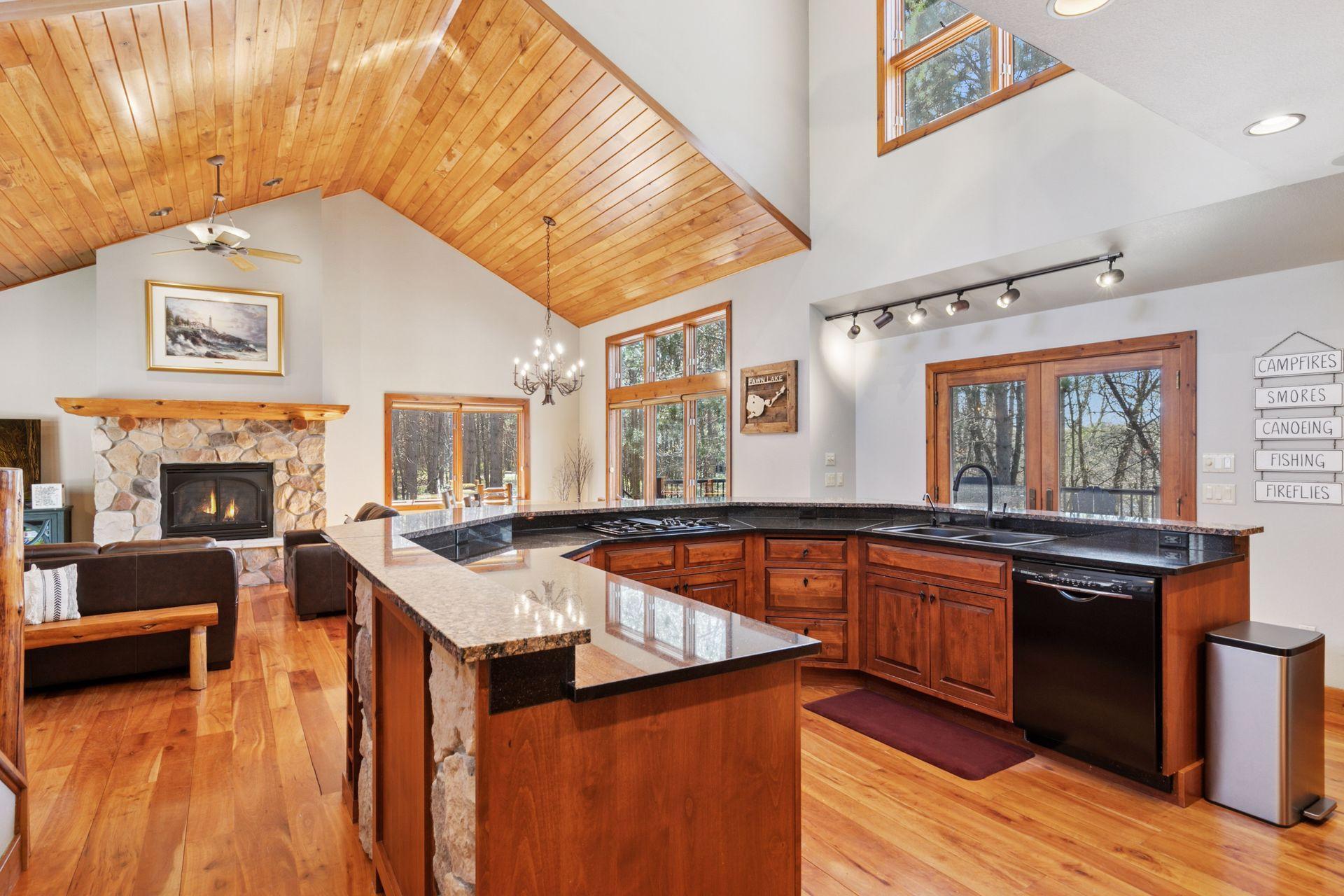 Crosslake, Minnesota, 56442, United States, 4 Bedrooms Bedrooms, ,4 BathroomsBathrooms,Residential,For Sale,1902689