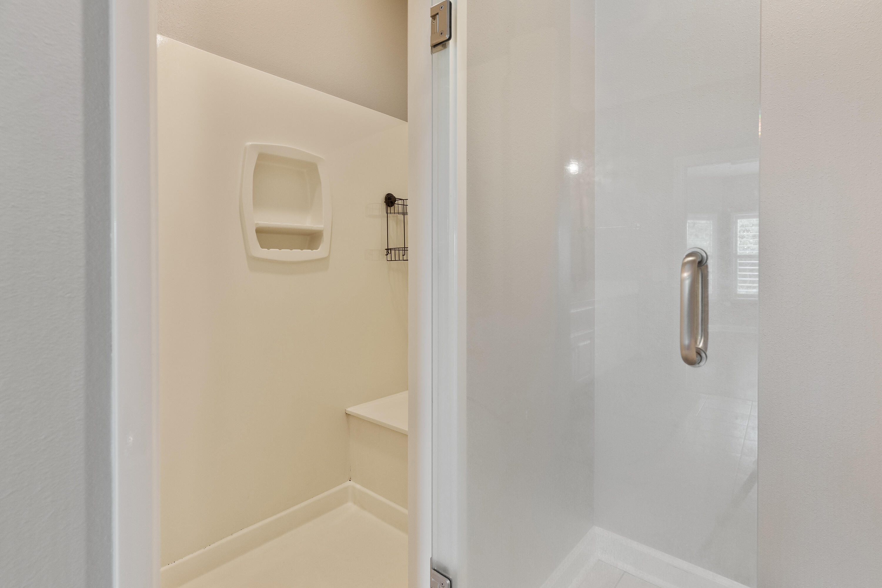 Fort Walton Beach, Florida, 32547, United States, 3 Bedrooms Bedrooms, ,4 BathroomsBathrooms,Residential,For Sale,1849777