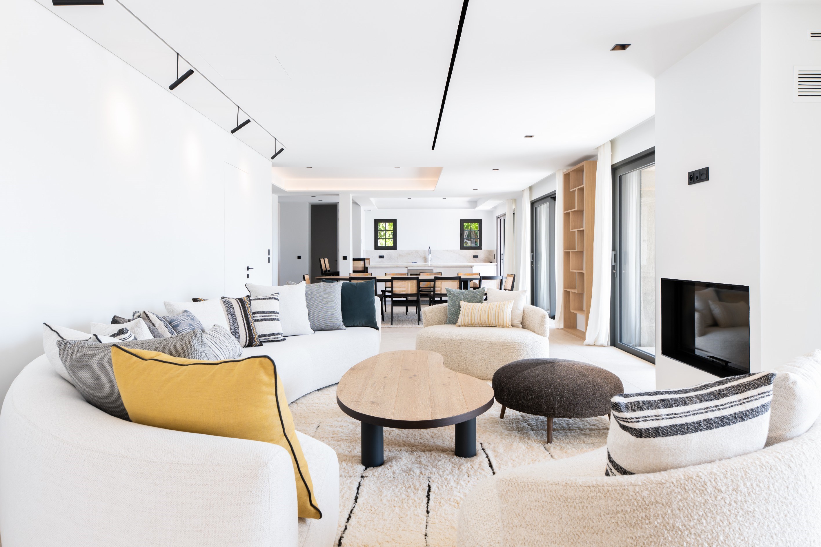  Contemporary bastide with open views and glimpse of the sea walking distance to… - 物件實景