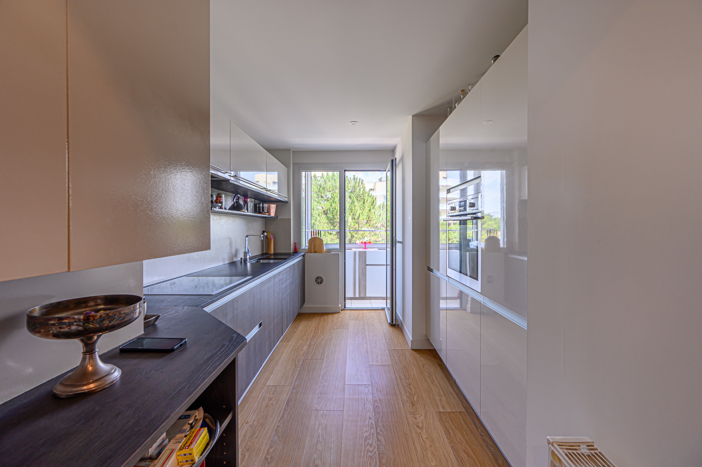  Exceptional Ocean-Facing Flat with Panoramic Terrace, Close to the Beaches and … - 物件實景