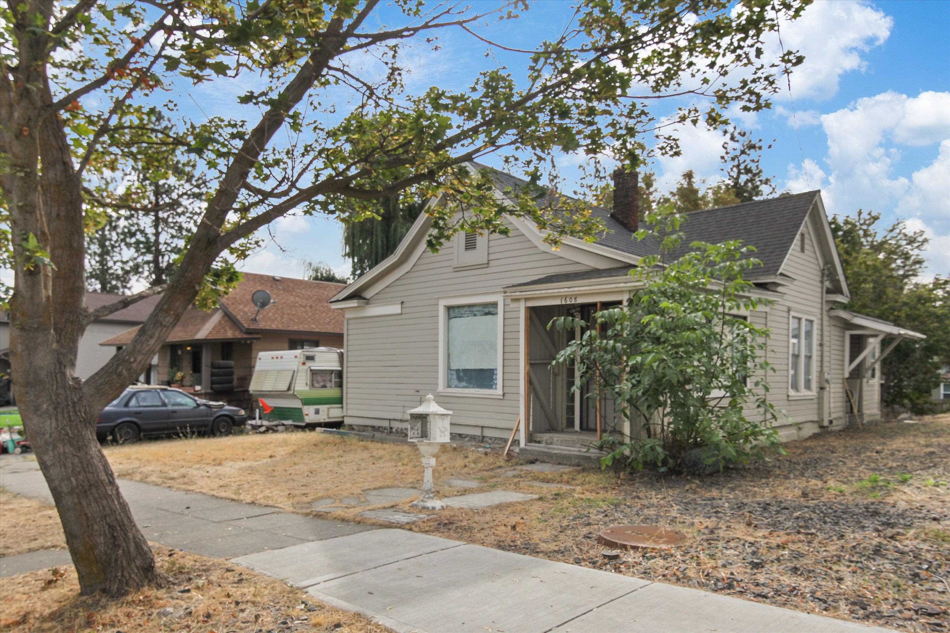 Spokane, Washington, 99202, United States, ,Residential,For Sale,1979604