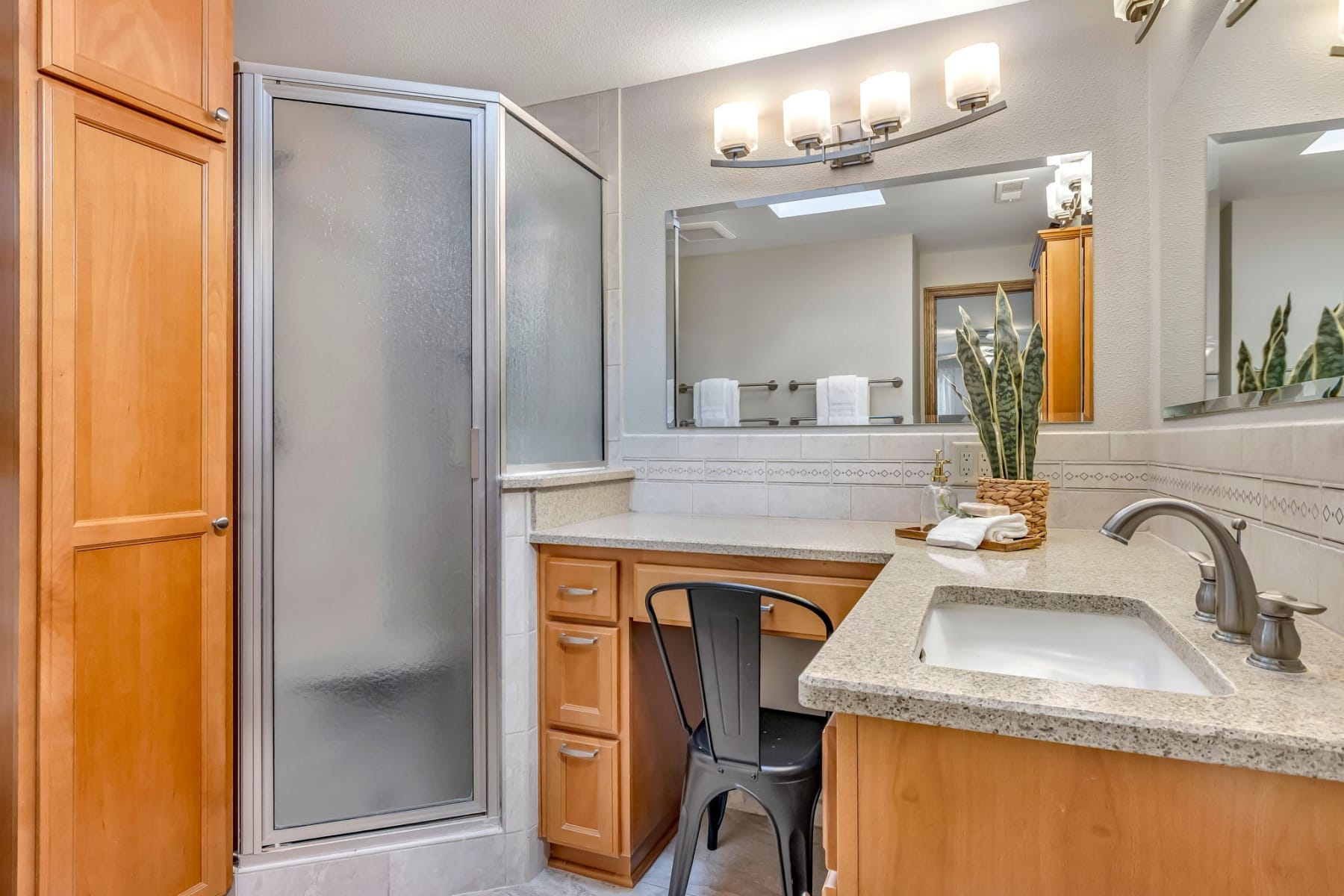  4055 TROUT WAY Lake Oswego, OR 97034 - 物件實景