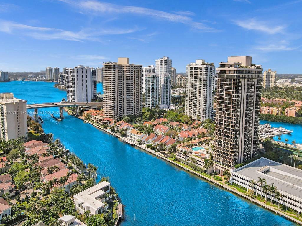 Aventura, Florida, 33180, United States, 4 Bedrooms Bedrooms, ,5 BathroomsBathrooms,Residential,For Sale,1796989