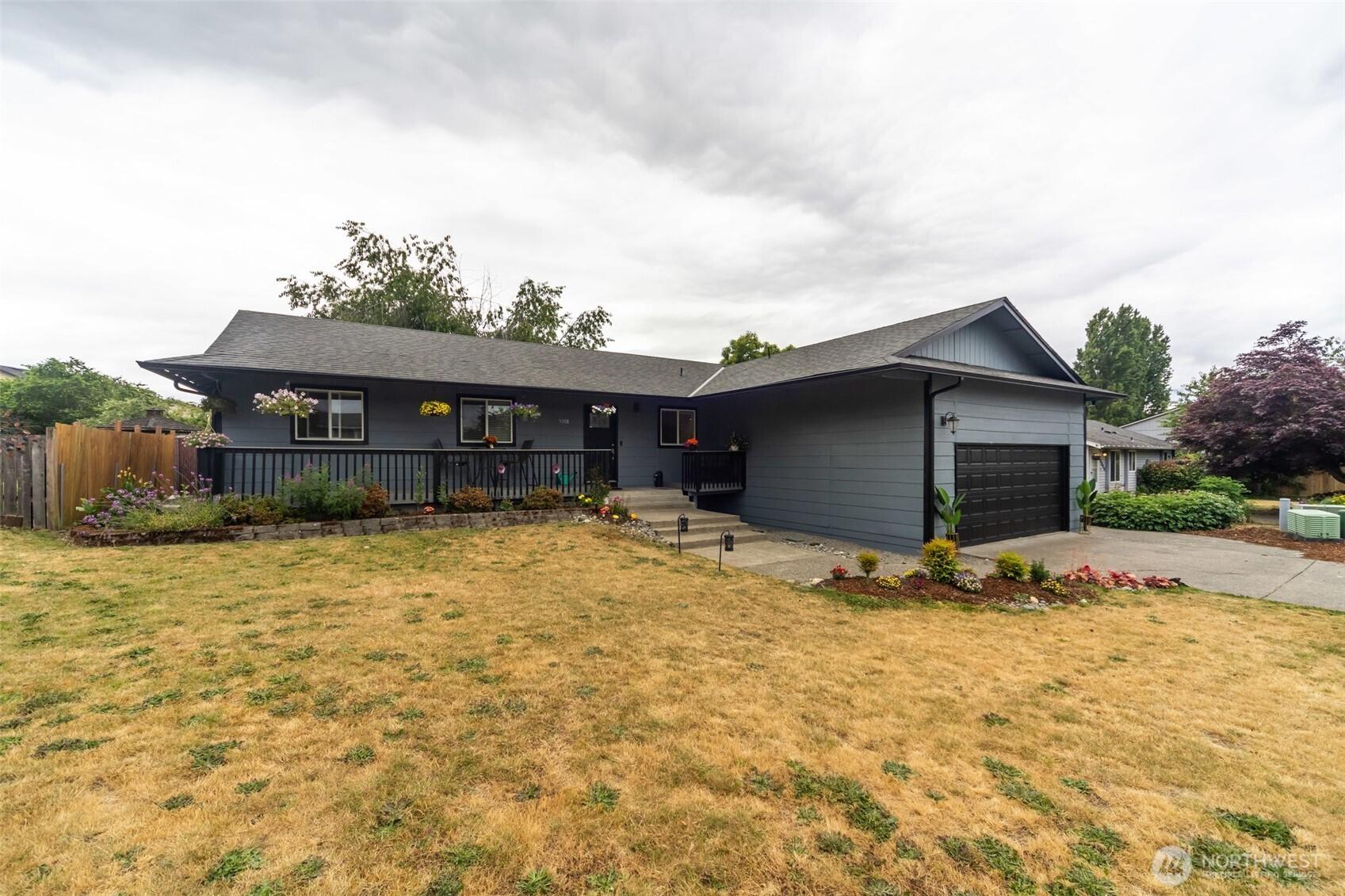 TACOMA, Washington, 98422, United States, 4 Bedrooms Bedrooms, ,2 BathroomsBathrooms,Residential,For Sale,1882641