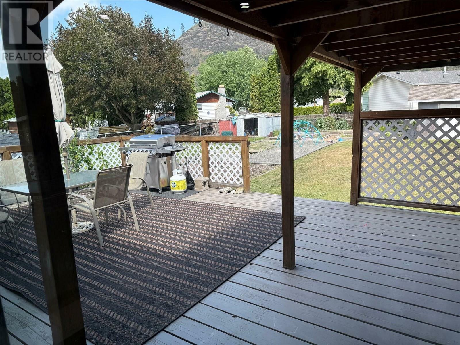 KAMLOOPS, British Columbia, V2H 1L4, CA, 4 Bedrooms Bedrooms, ,2 BathroomsBathrooms,Residential,For Sale,1874935