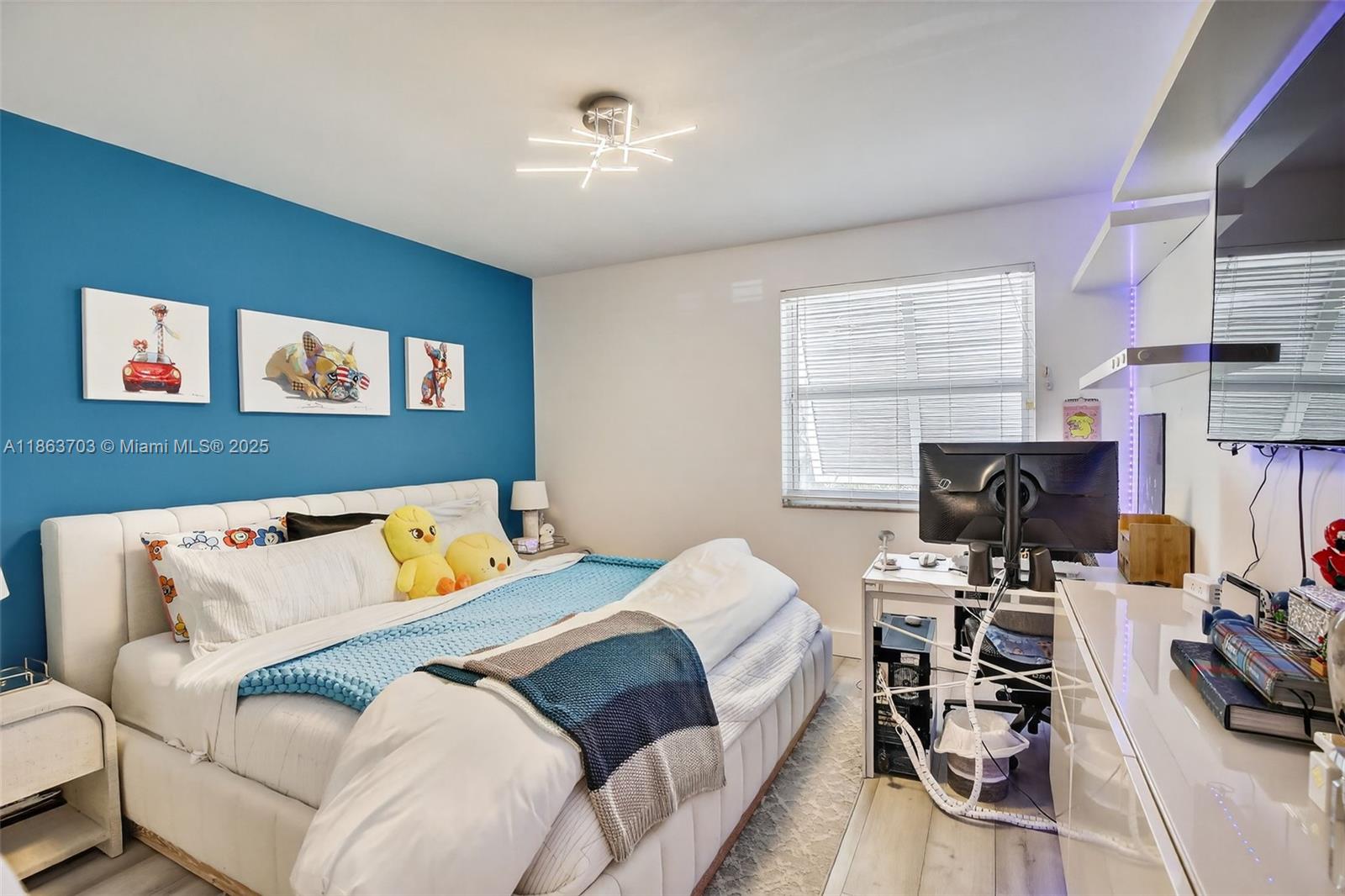 Pembroke Pines, Florida, 33026, United States, 3 Bedrooms Bedrooms, ,3 BathroomsBathrooms,Residential,For Sale,1927070