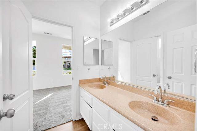 Hemet, California, 92545, United States, 4 Bedrooms Bedrooms, ,4 BathroomsBathrooms,Residential,For Sale,1995589