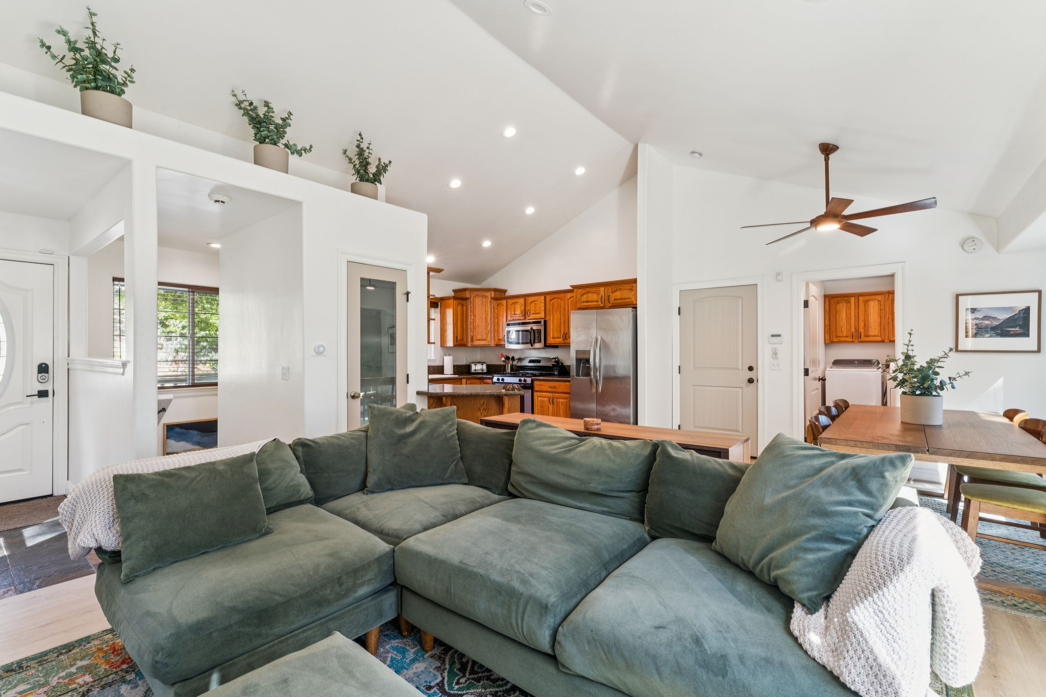  26510 Placer Lane, Lake Arrowhead, CA 92352 - 物件實景