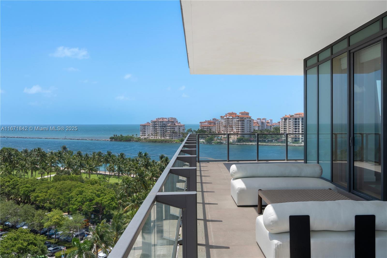 Miami Beach, Florida, 33139, United States, 4 Bedrooms Bedrooms, ,4 BathroomsBathrooms,Residential,For Sale,1840122