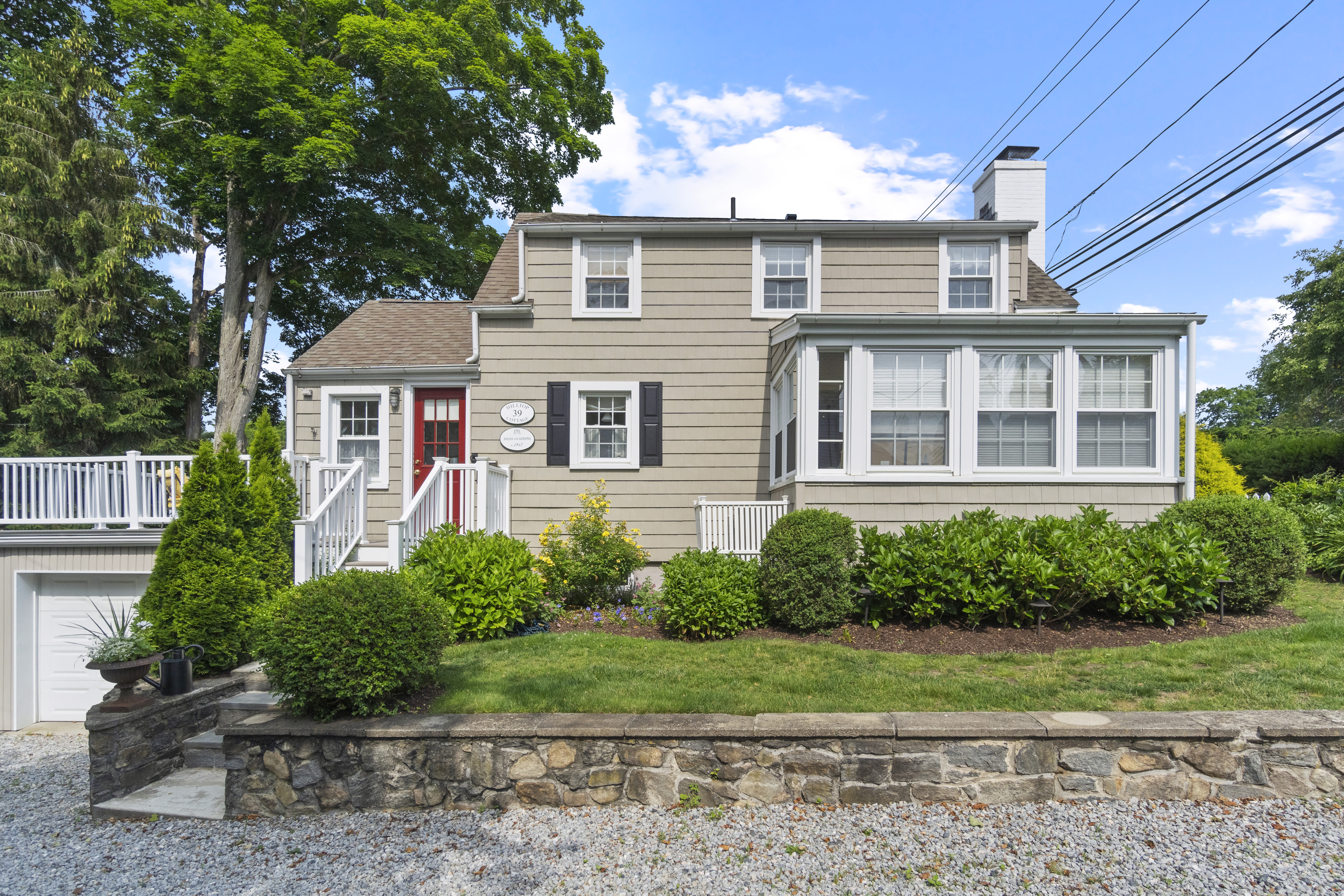  Hilltop Cottage C.1900 is The Perfect Pied-A-Terre - 物件實景