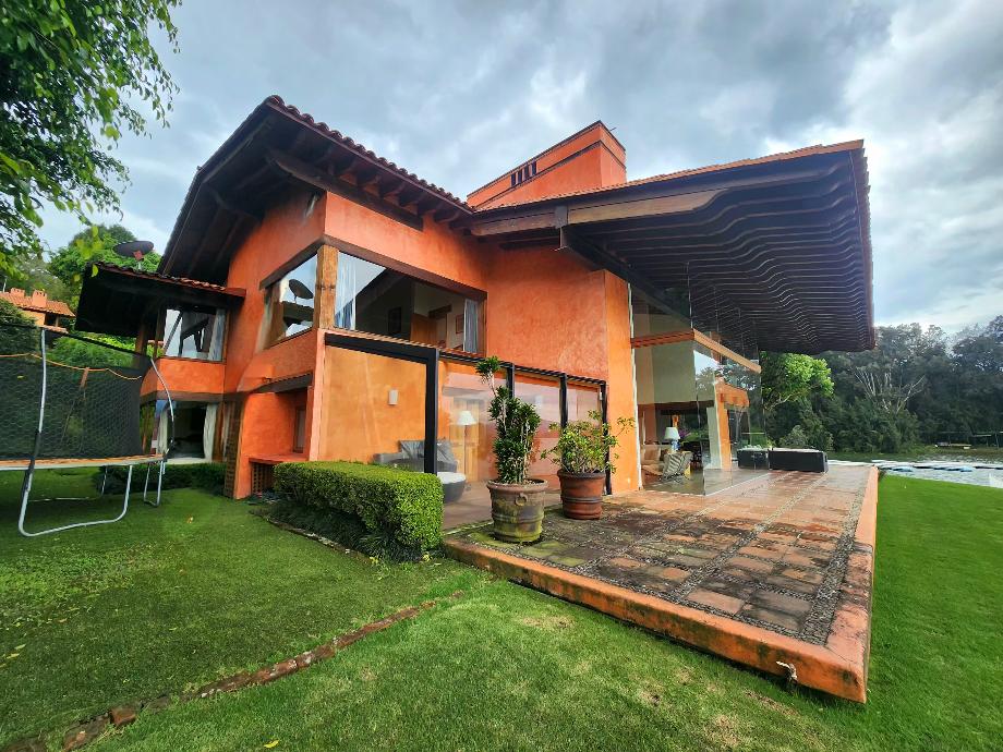Valle de Bravo, Estado de méxico, 51200, Mexico, 4 Bedrooms Bedrooms, ,4 BathroomsBathrooms,Residential,For Sale,1998438