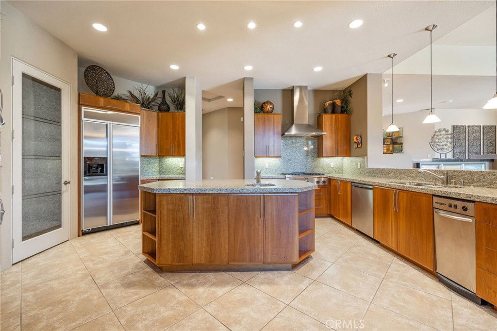 La Quinta, California, 92253, United States, 3 Bedrooms Bedrooms, ,3 BathroomsBathrooms,Residential,For Sale,1991413