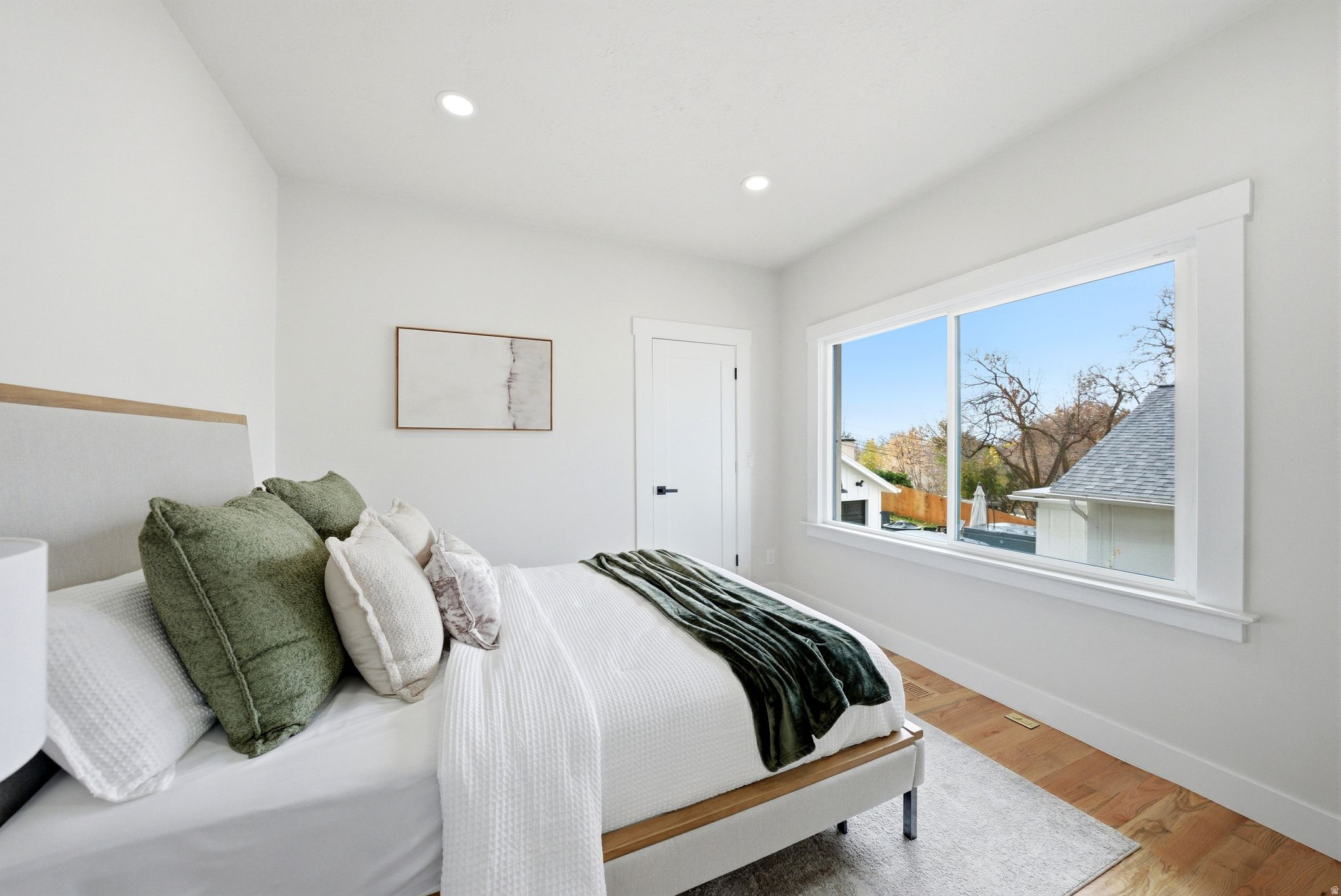 Salt Lake City, Utah, 84105, United States, 4 Bedrooms Bedrooms, ,2 BathroomsBathrooms,Residential,For Sale,2001722