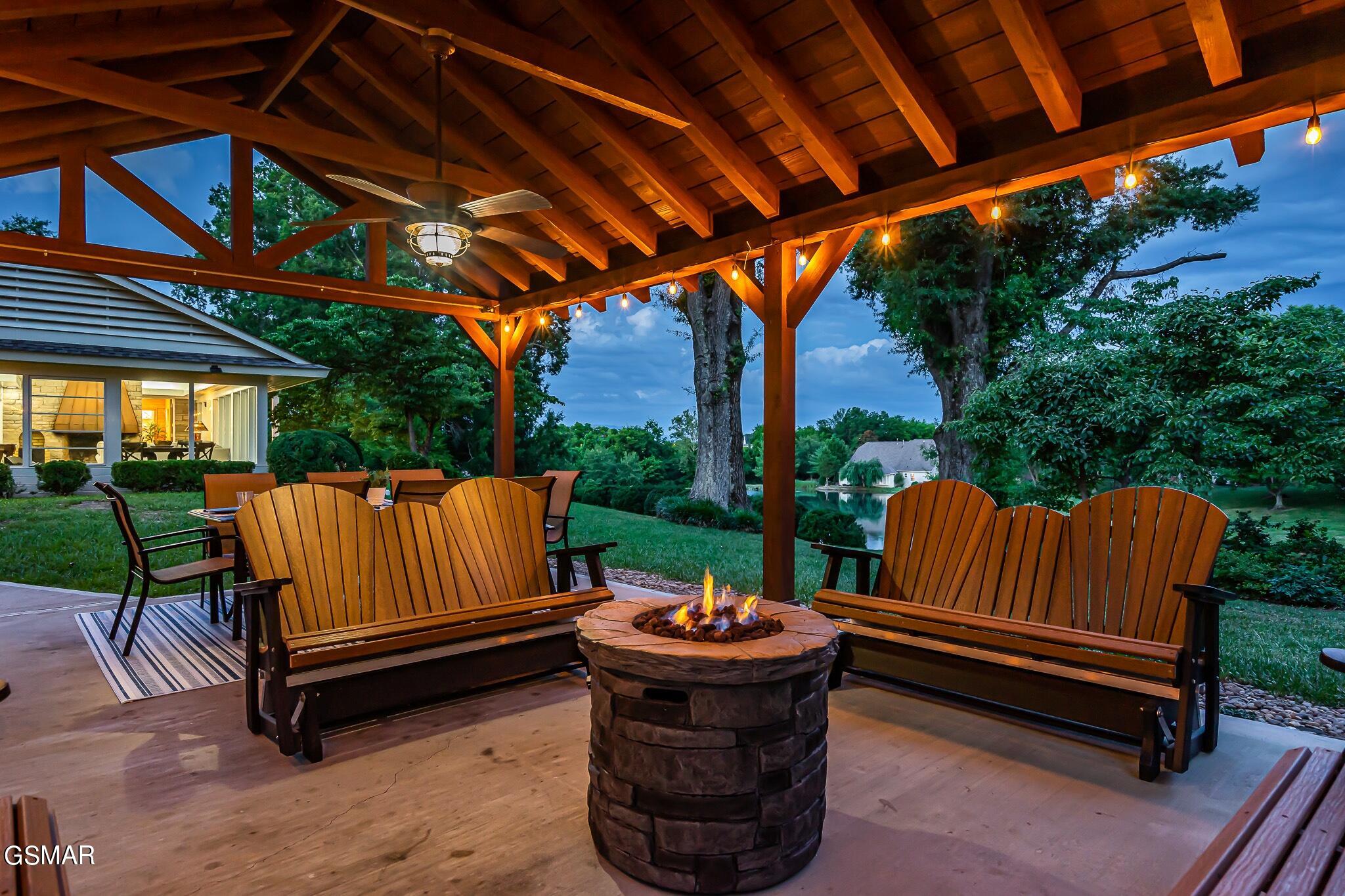 Sevierville, Tennessee, 37862, United States, 6 Bedrooms Bedrooms, ,9 BathroomsBathrooms,Residential,For Sale,1973767