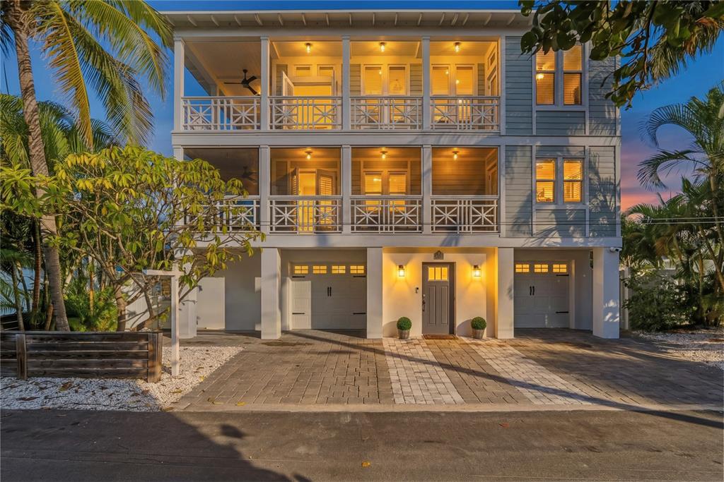 Treasure Island, Florida, 33706, United States, 3 Bedrooms Bedrooms, ,4 BathroomsBathrooms,Residential,For Sale,2003283