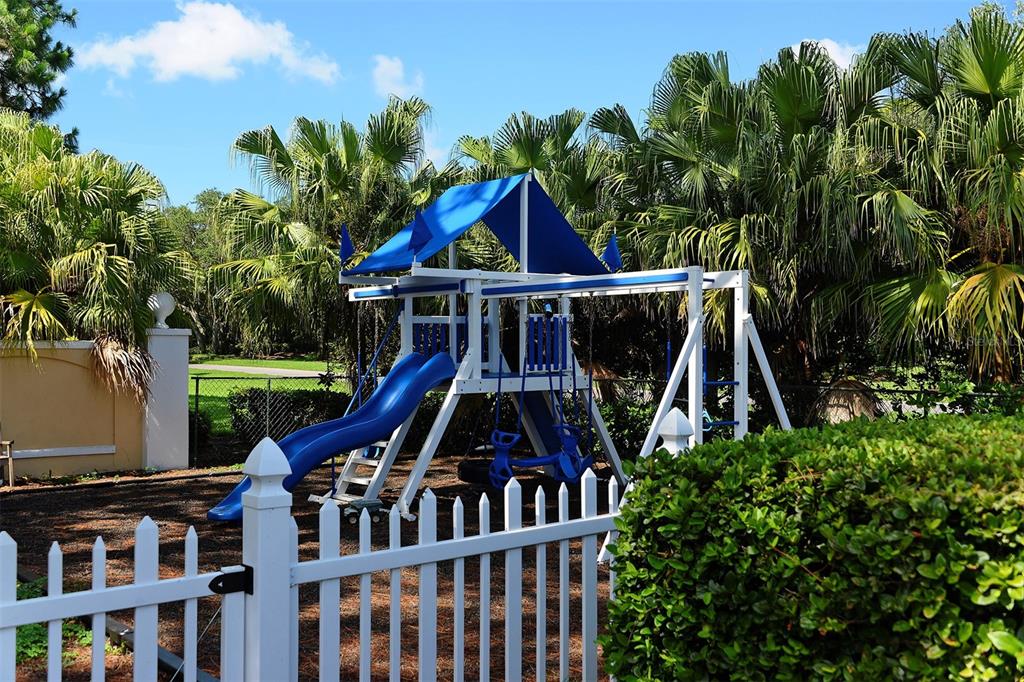 409 N Point Road Unit 501, Osprey, Florida, 34229, United States, 3 Bedrooms Bedrooms, ,3 BathroomsBathrooms,Residential,For Sale,409 N Point Road Unit 501,1626321