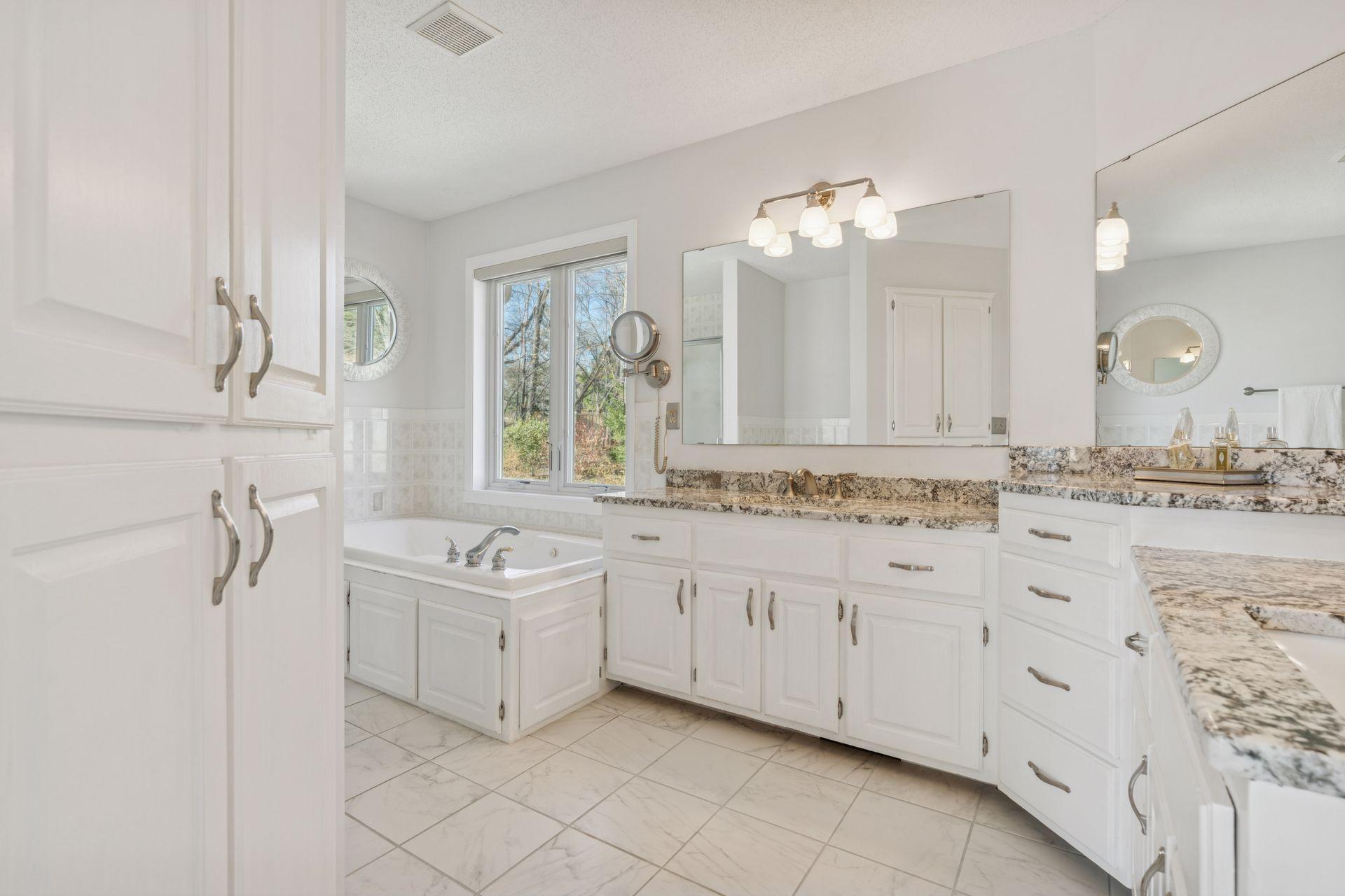 Maple Grove, Minnesota, 55311, United States, 3 Bedrooms Bedrooms, ,3 BathroomsBathrooms,Residential,For Sale,1991996