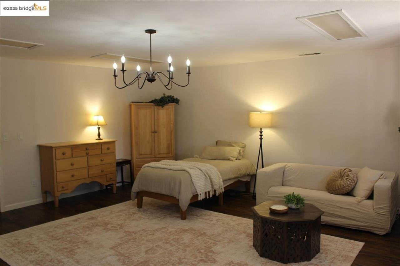 Sonora, California, 95370, United States, 4 Bedrooms Bedrooms, ,3 BathroomsBathrooms,Residential,For Sale,1976244