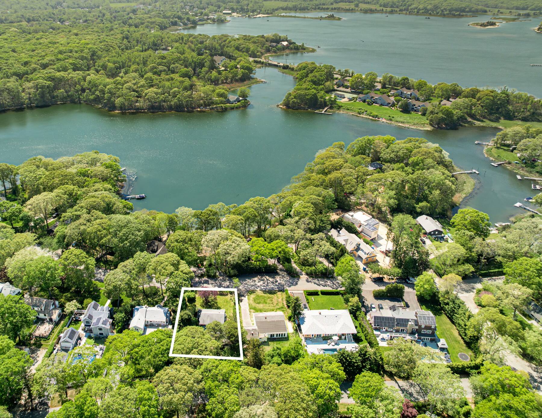  70 WATERS EDGE RD - 物件實景