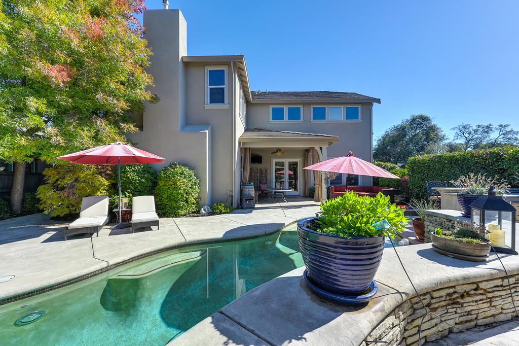 El Dorado Hills, California, 95762, United States, 4 Bedrooms Bedrooms, ,4 BathroomsBathrooms,Residential,For Sale,1988324