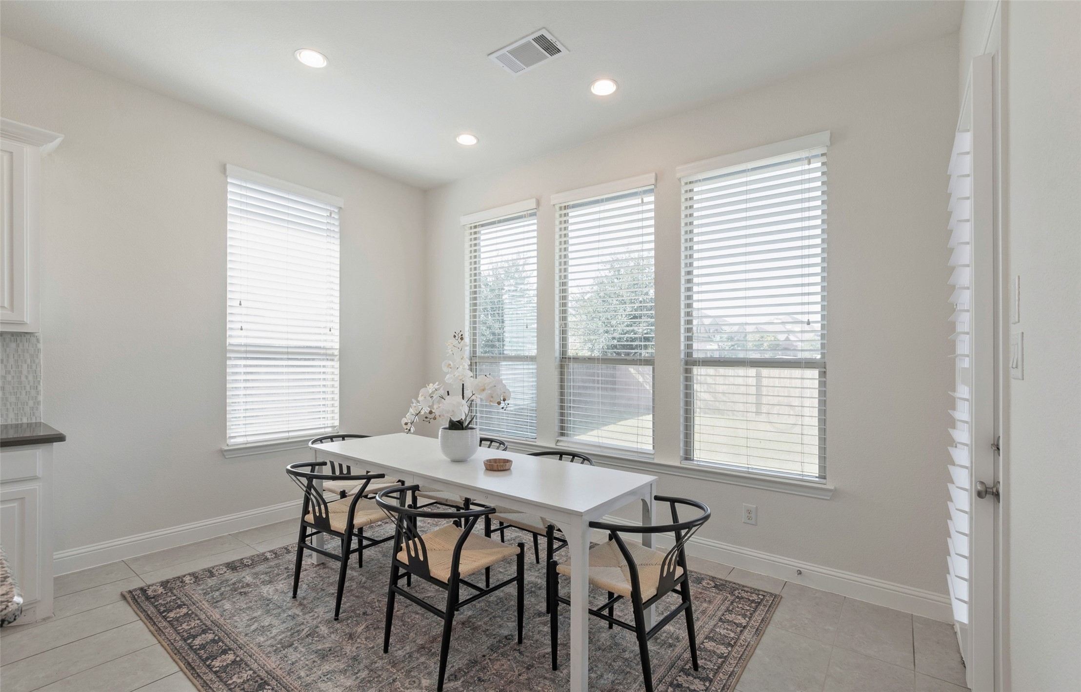 McKinney, Texas, 75071, United States, 5 Bedrooms Bedrooms, ,5 BathroomsBathrooms,Residential,For Sale,1986552