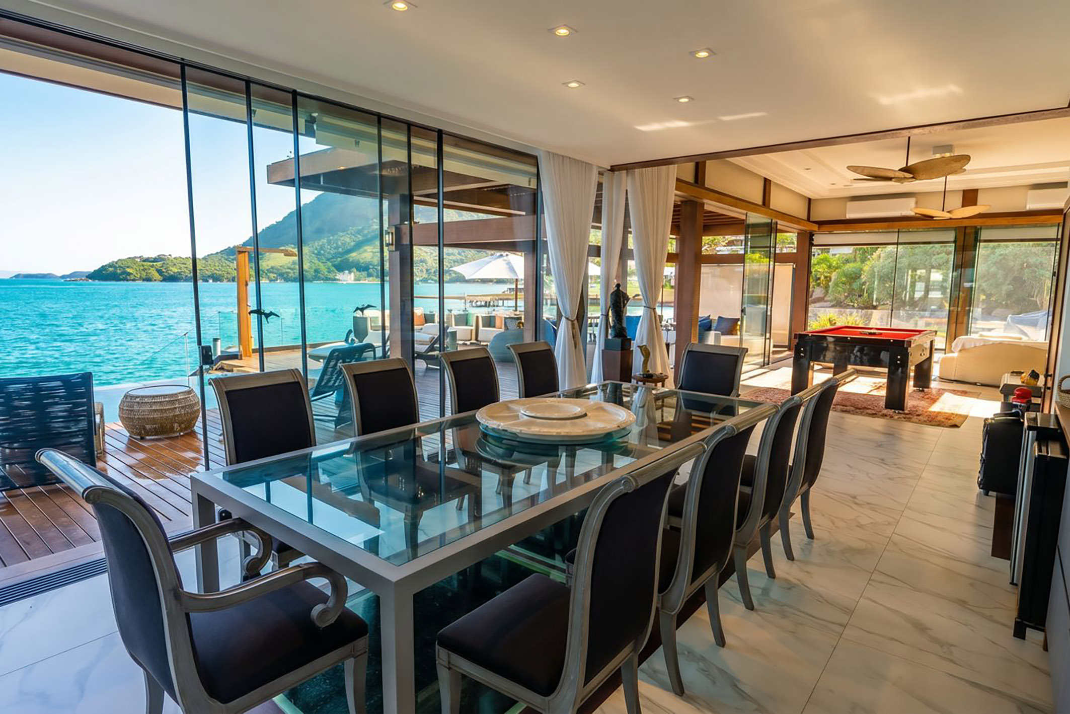  Waterfront estate overlooking Cataguases Island in Angra dos Reis - 物件實景