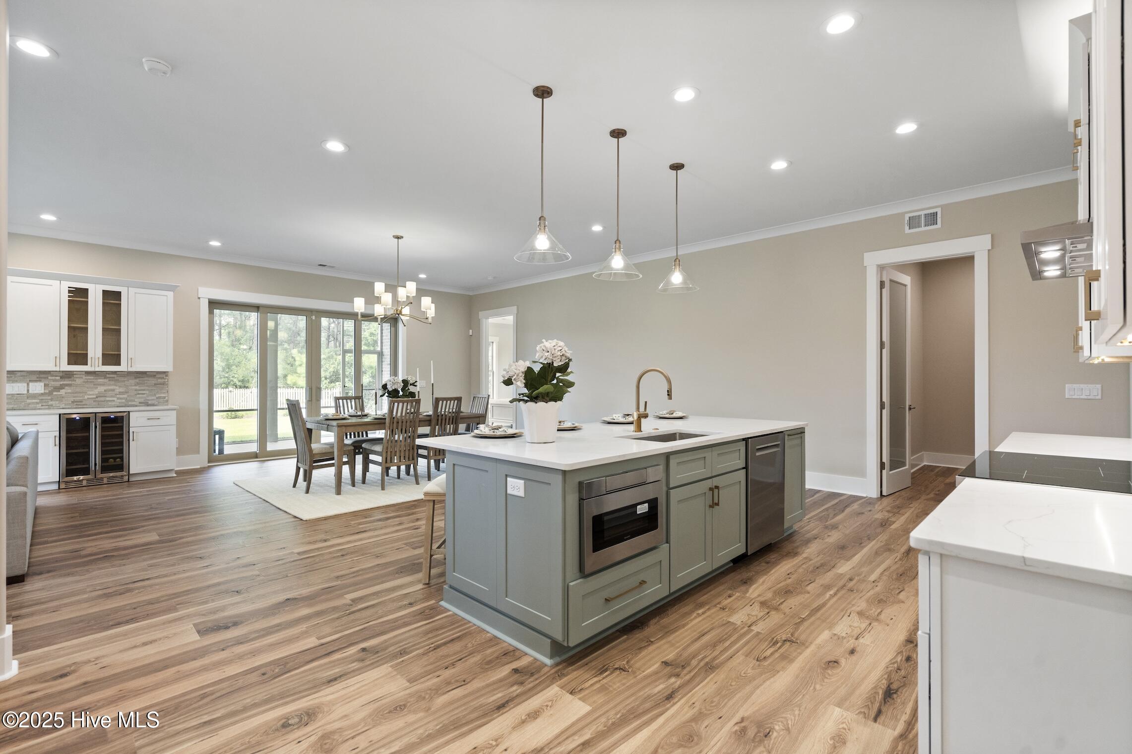 Wilmington, North Carolina, 28412, United States, 4 Bedrooms Bedrooms, ,4 BathroomsBathrooms,Residential,For Sale,1940432