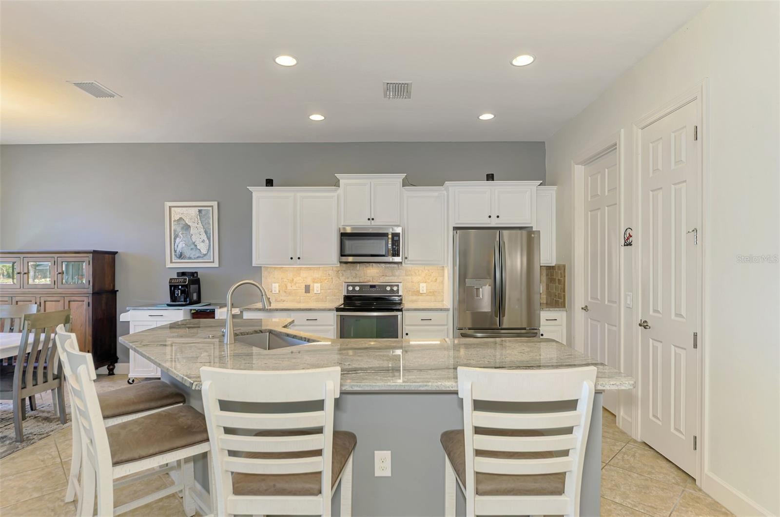 PORT CHARLOTTE, Florida, 33953, United States, 2 Bedrooms Bedrooms, ,2 BathroomsBathrooms,Residential,For Sale,1995113