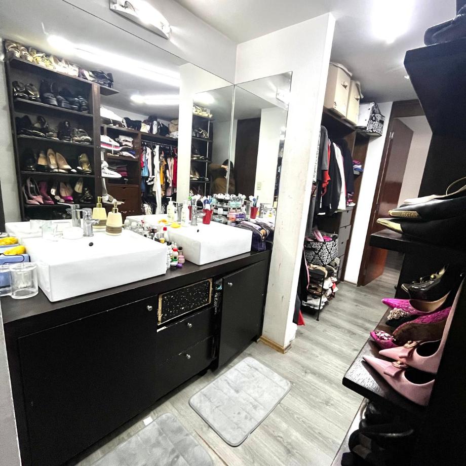 Benito Juárez, Ciudad de México, 03730, Mexico, 2 Bedrooms Bedrooms, ,3 BathroomsBathrooms,Residential,For Sale,1688687