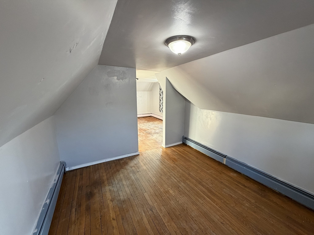 Methuen, Massachusetts, 01844, United States, 3 Bedrooms Bedrooms, ,2 BathroomsBathrooms,Residential,For Sale,2010745