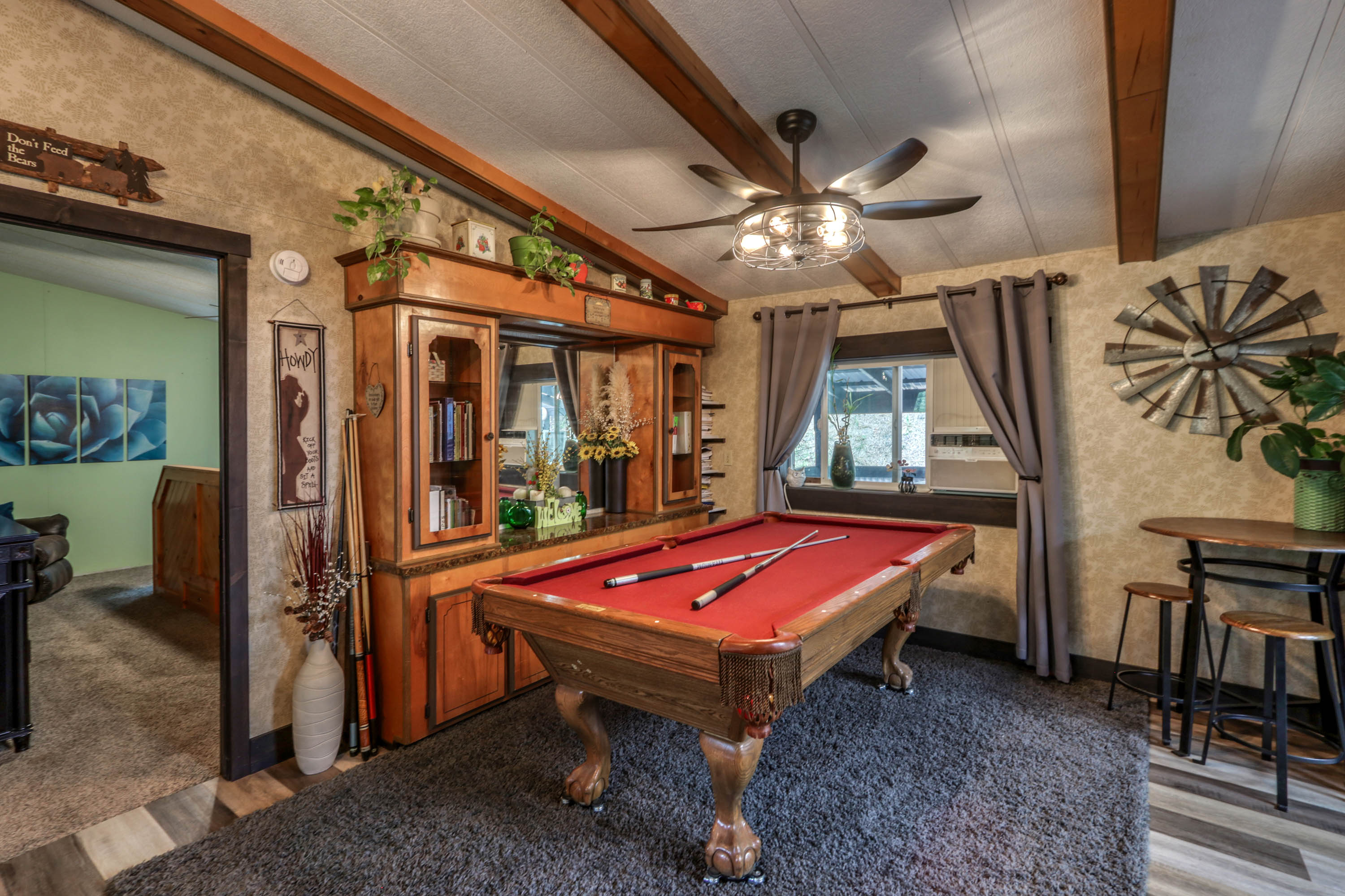 Kingston, Idaho, 83839, United States, 3 Bedrooms Bedrooms, ,2 BathroomsBathrooms,Residential,For Sale,1980630