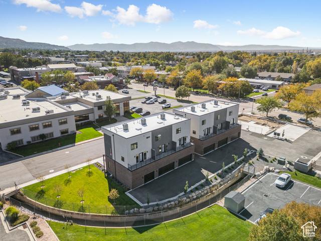 Bountiful, Utah, 84010, United States, 2 Bedrooms Bedrooms, ,3 BathroomsBathrooms,Residential,For Sale,1979748