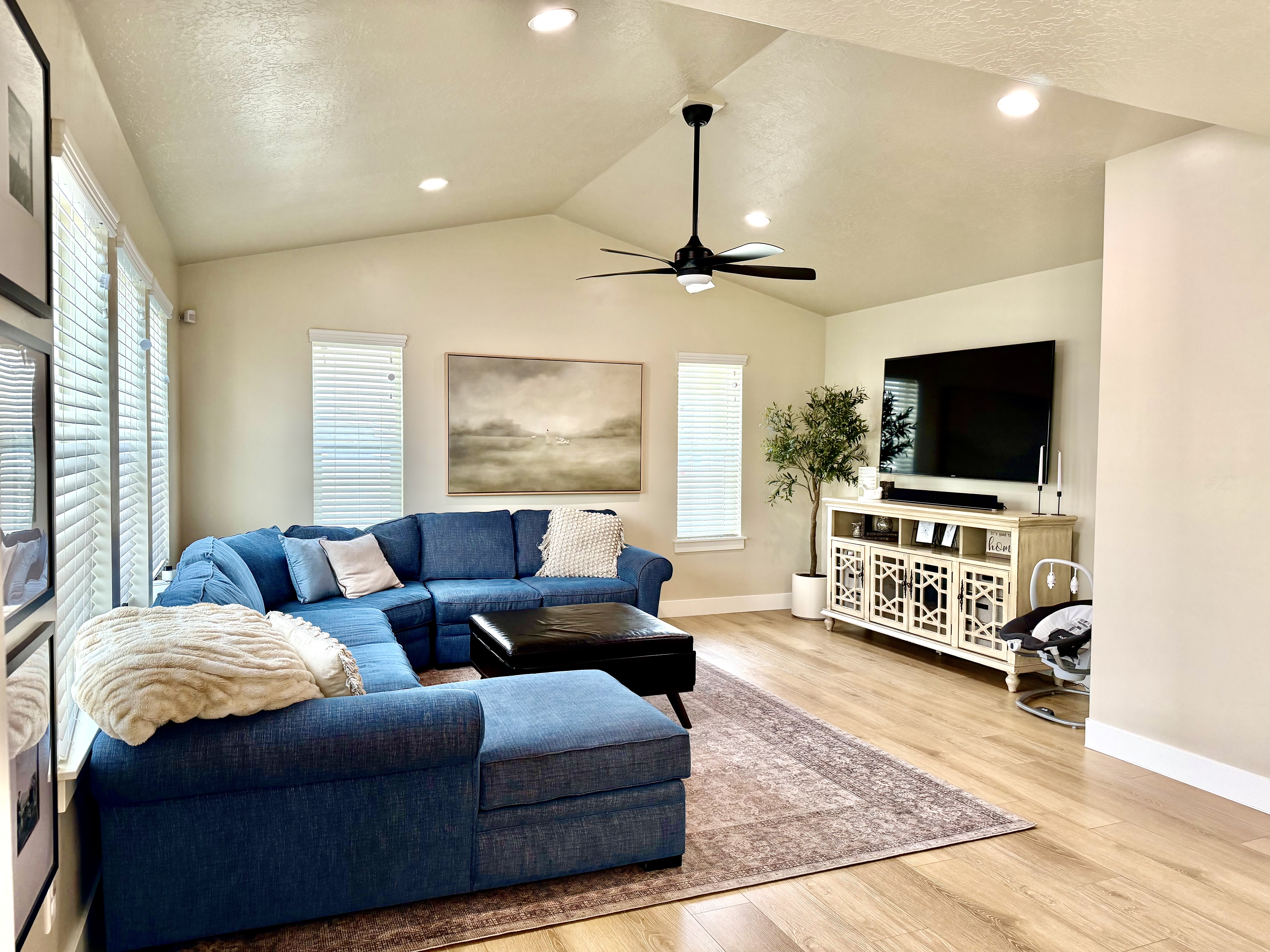 Payson, Utah, 84651, United States, 4 Bedrooms Bedrooms, ,3 BathroomsBathrooms,Residential,For Sale,2049240