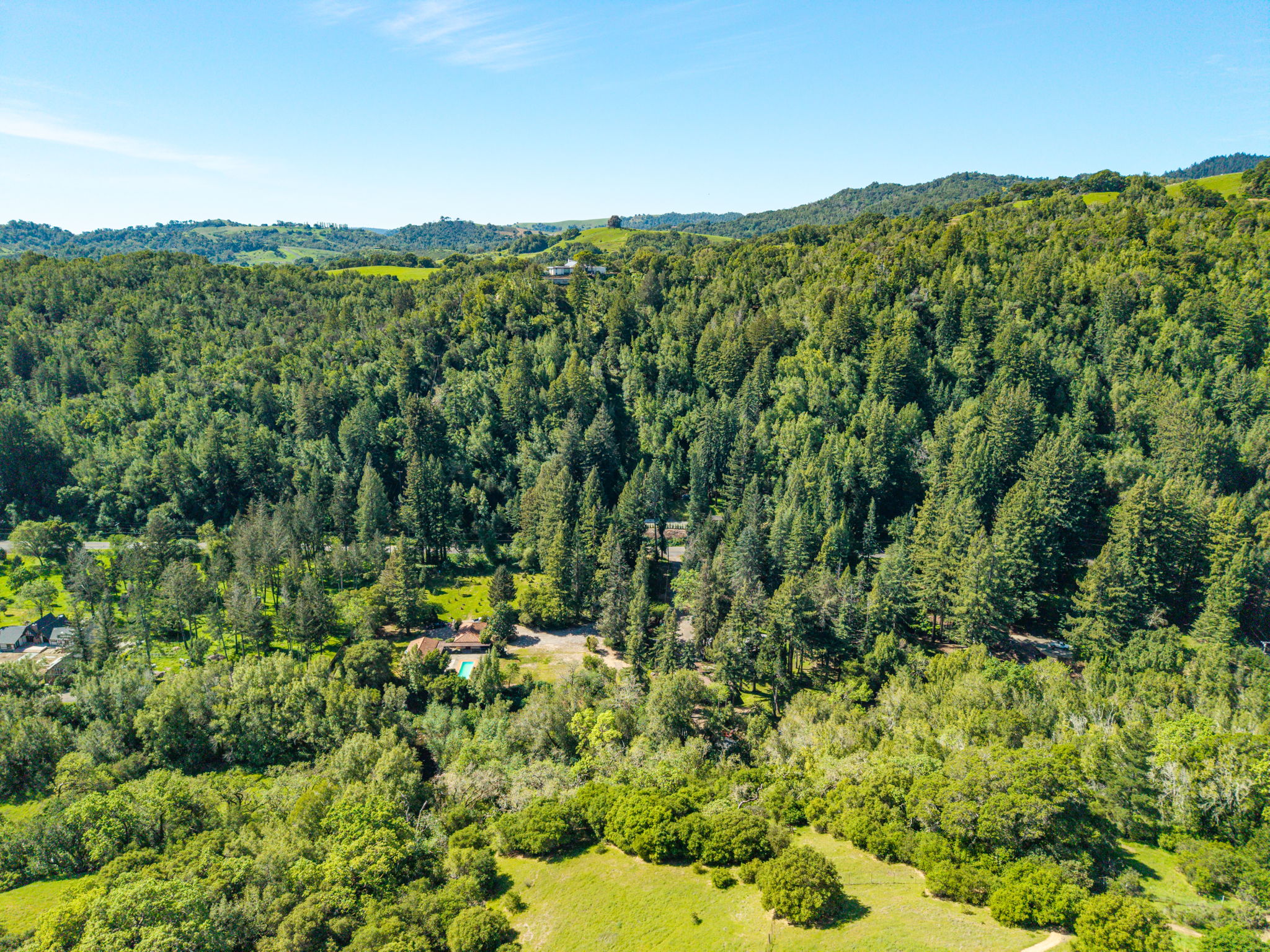  3320 Redwood Road - 物件實景