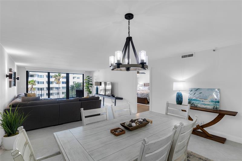 Hillsboro Beach, Florida, 33062, United States, 2 Bedrooms Bedrooms, ,3 BathroomsBathrooms,Residential,For Sale,1942268