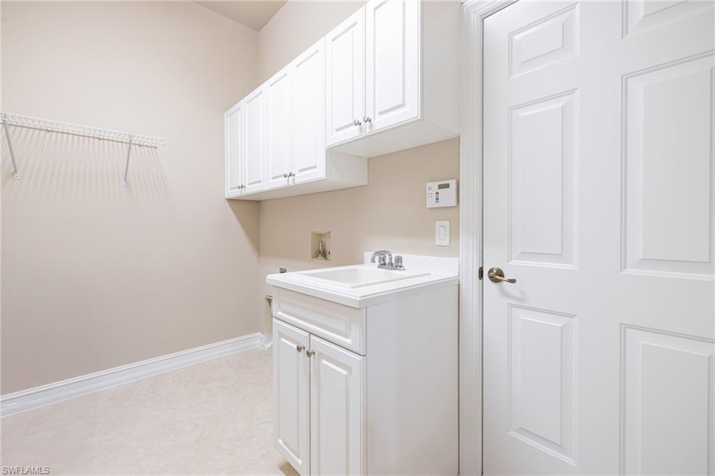 Fort Myers, Florida, 33913, United States, 4 Bedrooms Bedrooms, ,3 BathroomsBathrooms,Residential,For Sale,1751487