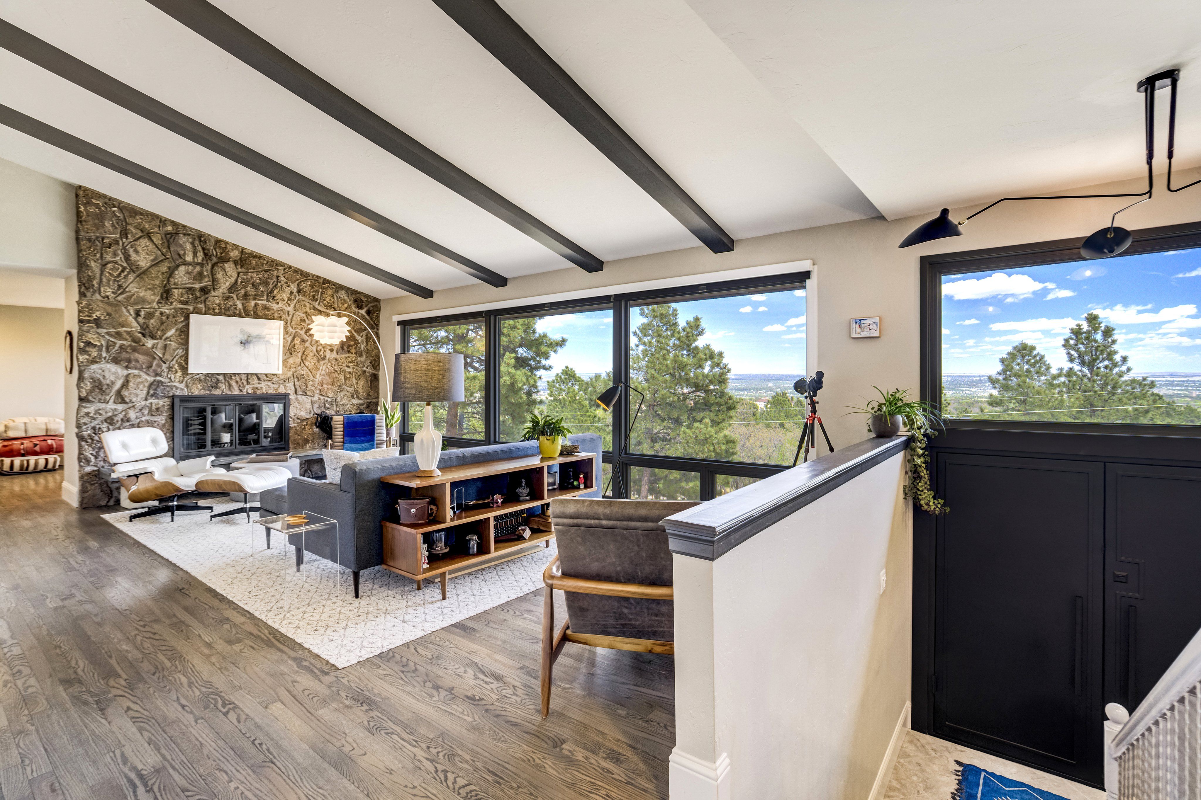  Don Price Mid-Century in Broadmoor Heights: 8 Midland Road - 物件實景