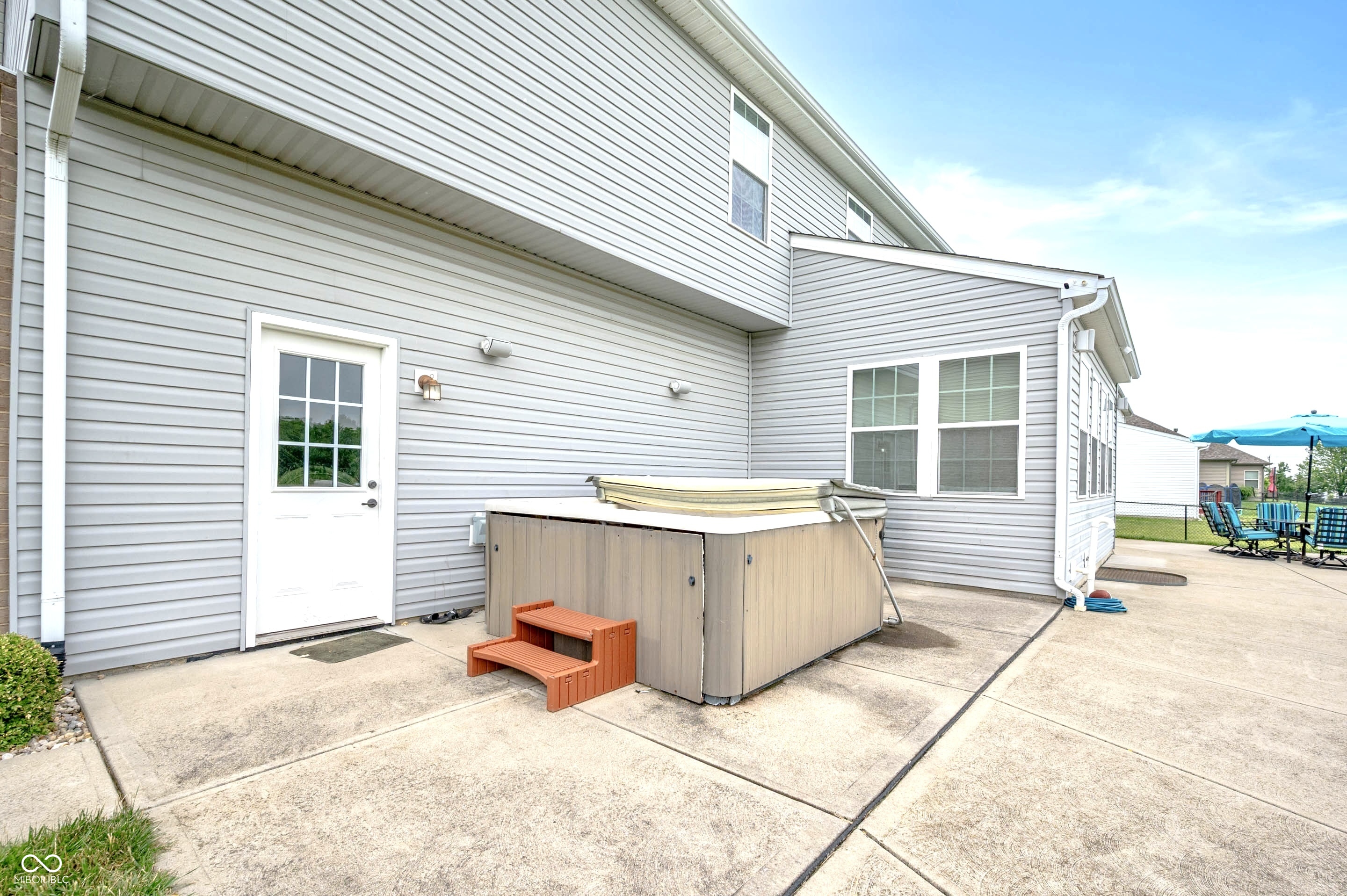 Greenwood, Indiana, 46143, United States, 5 Bedrooms Bedrooms, ,4 BathroomsBathrooms,Residential,For Sale,1930714