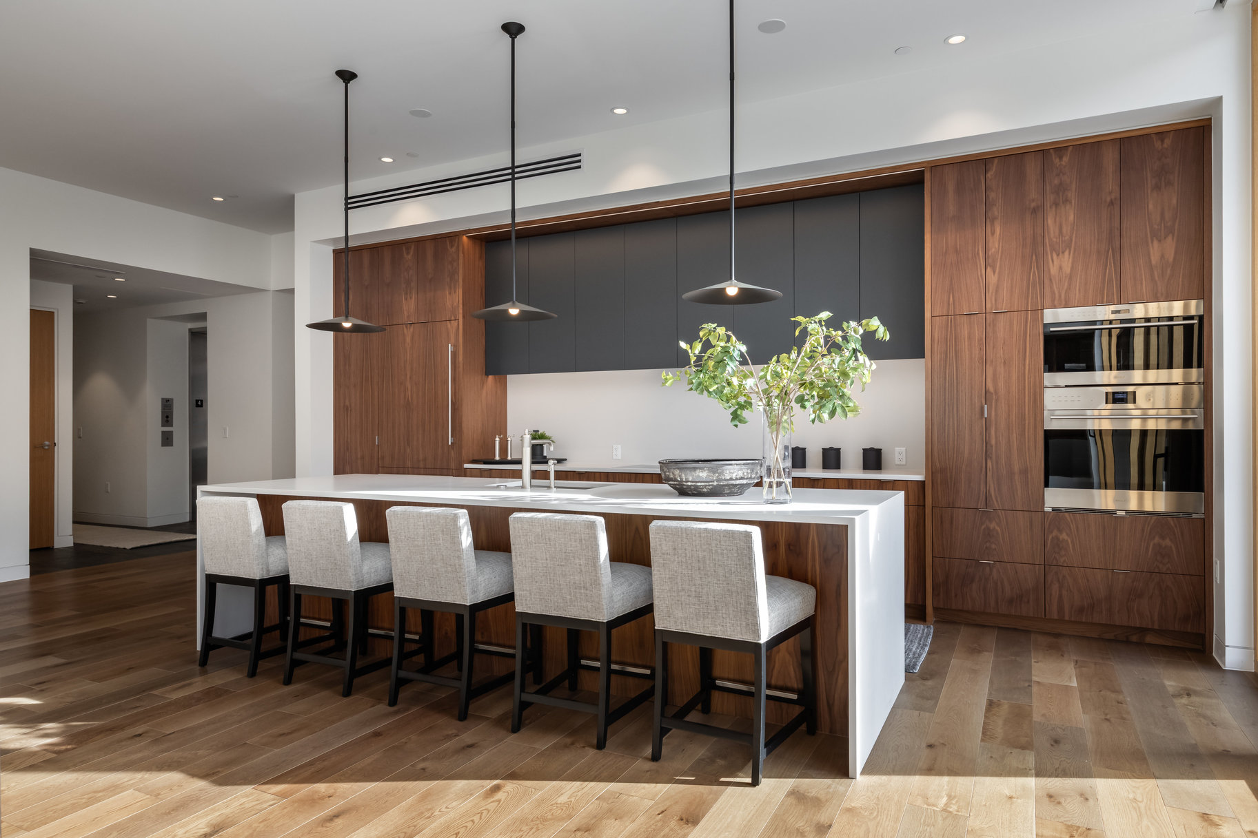  Furnished 5-bedroom Penthouse at Founder