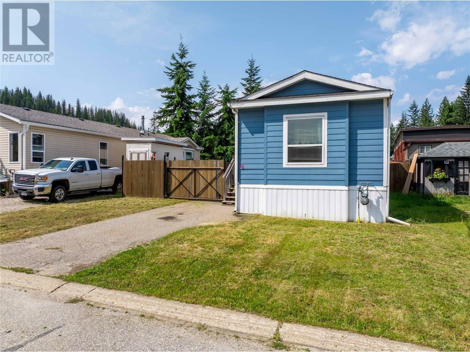 REVELSTOKE, British Columbia, V0E 2S1, CA, 2 Bedrooms Bedrooms, ,2 BathroomsBathrooms,Residential,For Sale,1874403