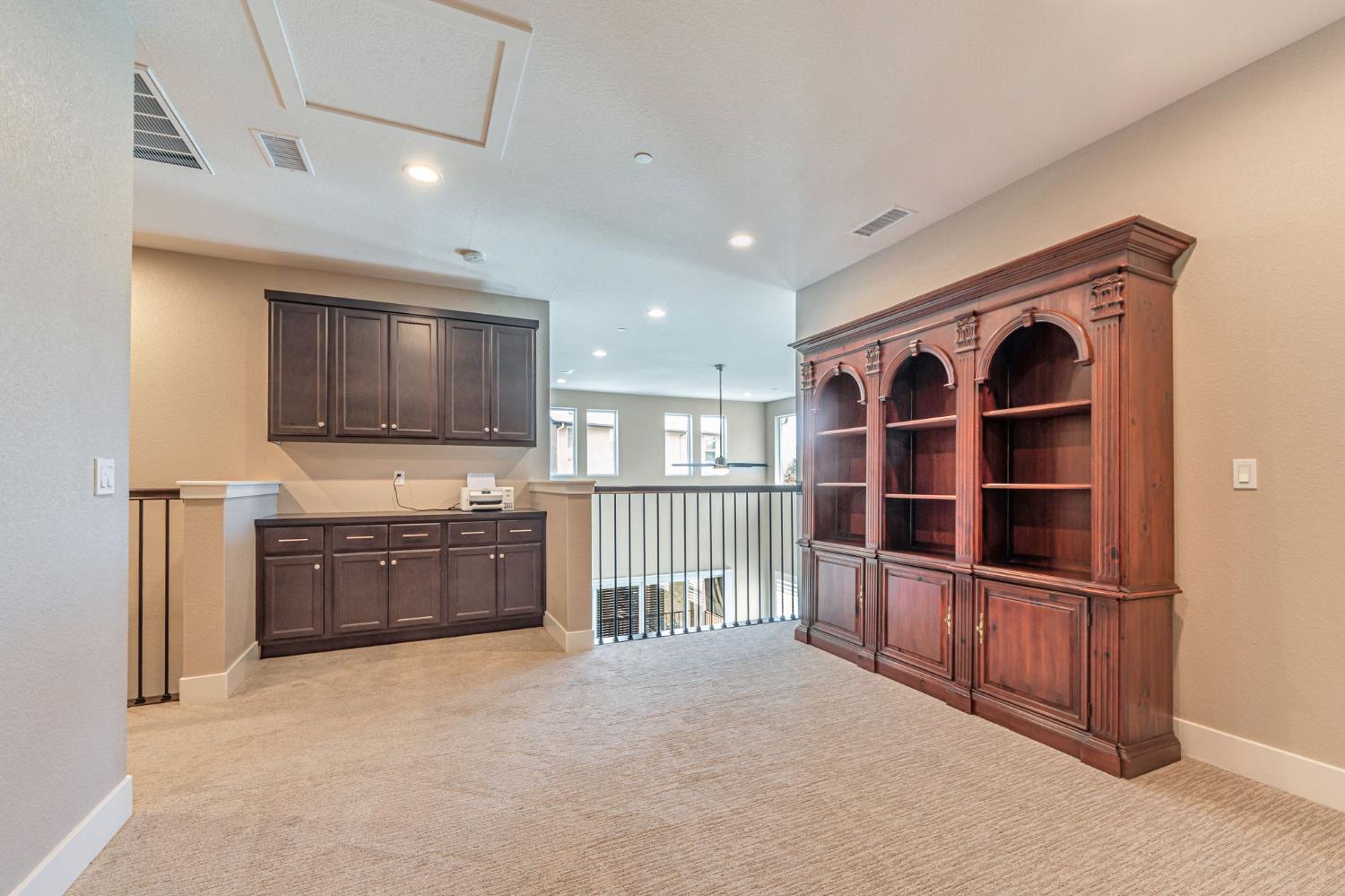 Colfax, California, 95713, United States, 3 Bedrooms Bedrooms, ,3 BathroomsBathrooms,Residential,For Sale,1883373