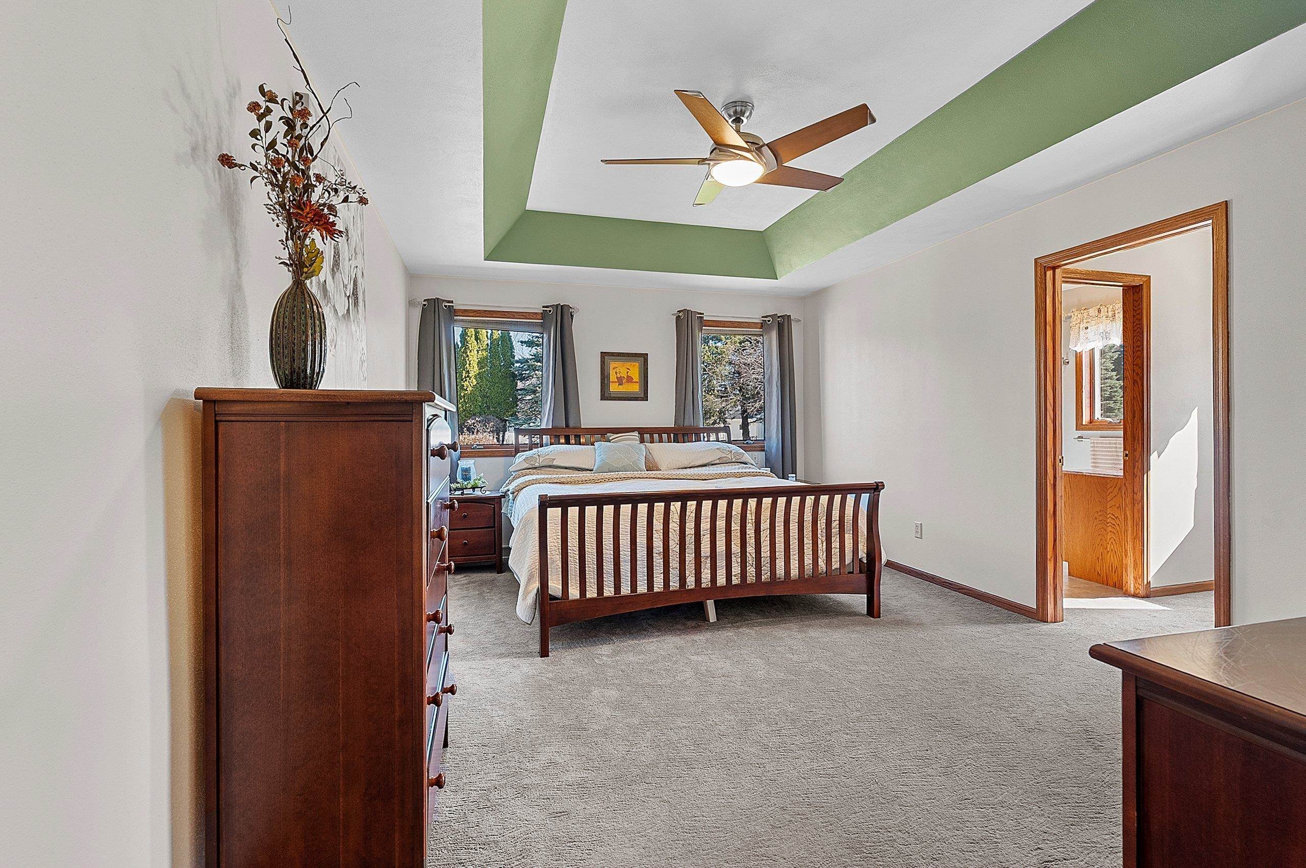 GREEN BAY, Wisconsin, 54313, United States, 4 Bedrooms Bedrooms, ,4 BathroomsBathrooms,Residential,For Sale,2048613