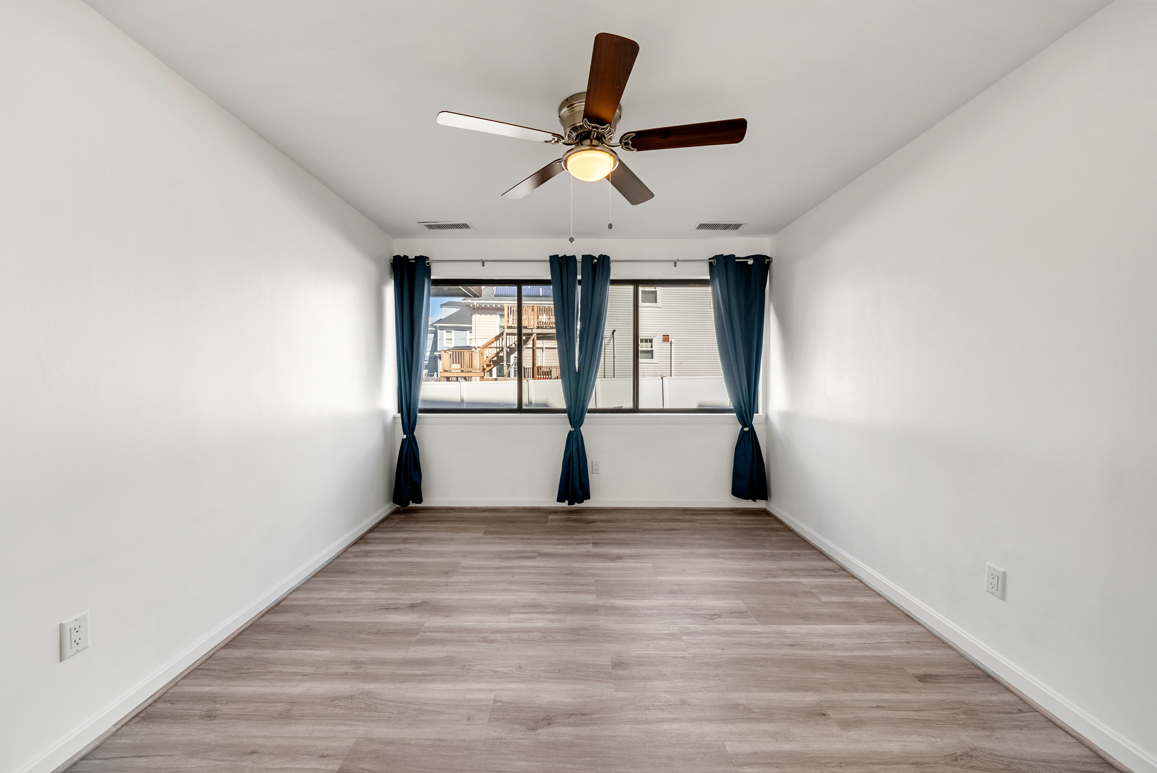  1 Carey Circle, Revere, MA, 02151 - 物件實景