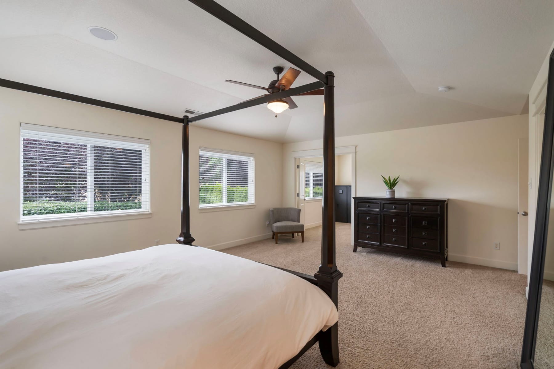  19329 SE 14TH WAY Camas, WA 98607 - 物件實景