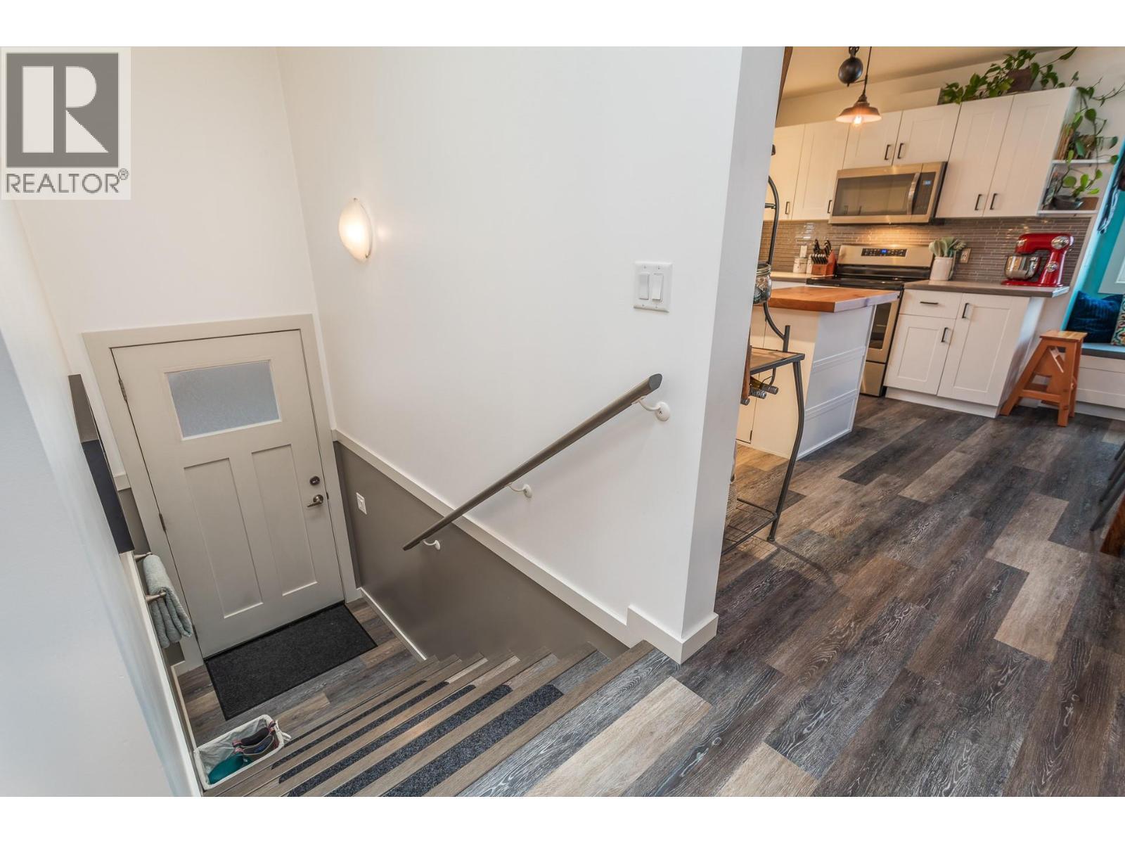 KELOWNA, British Columbia, V1X 2H2, CA, 3 Bedrooms Bedrooms, ,3 BathroomsBathrooms,Residential,For Sale,1948165