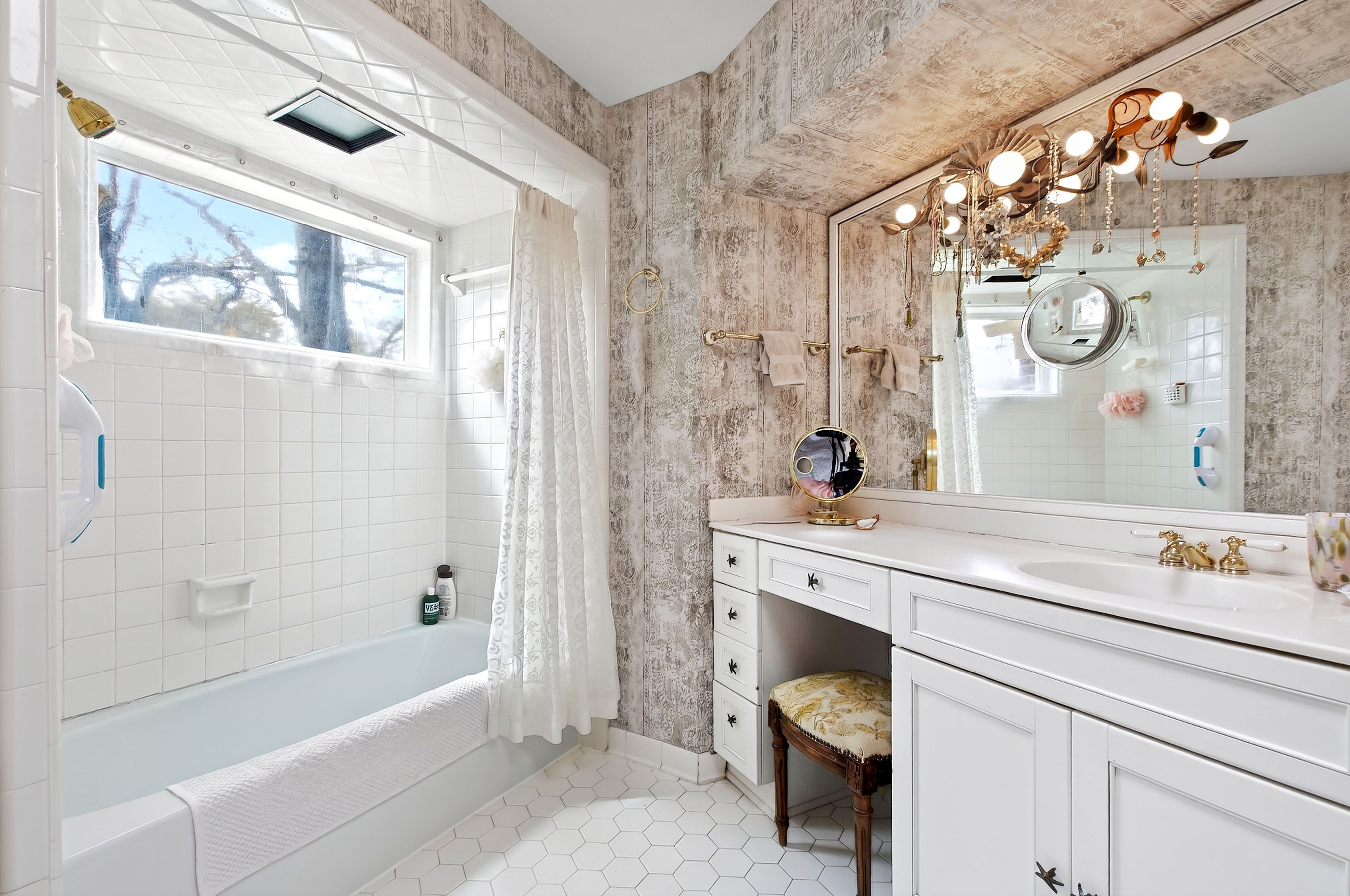  223 Hillcrest Circle, Chapel Hill, NC 27514 - 物件實景